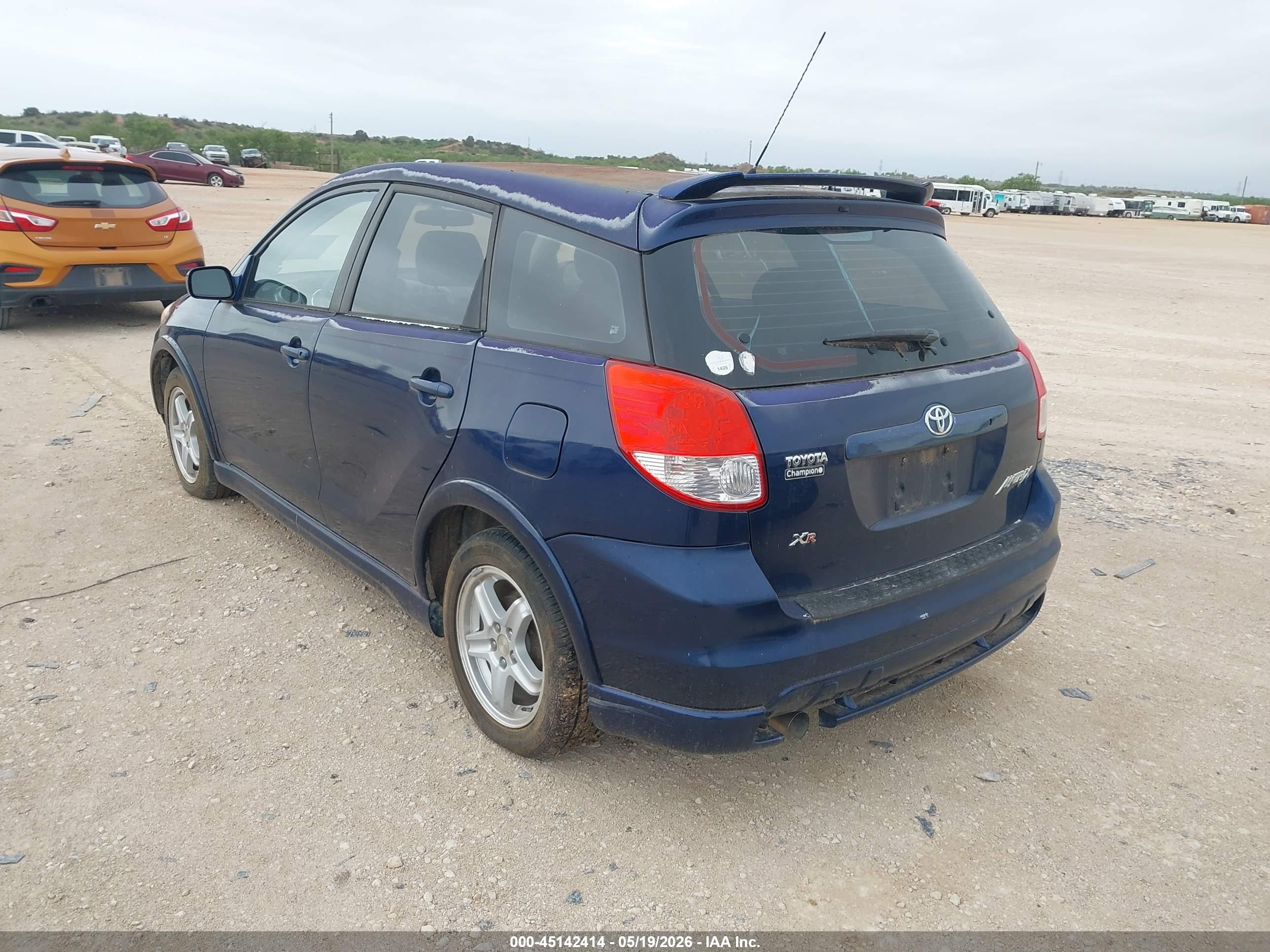 TOYOTA MATRIX image 3