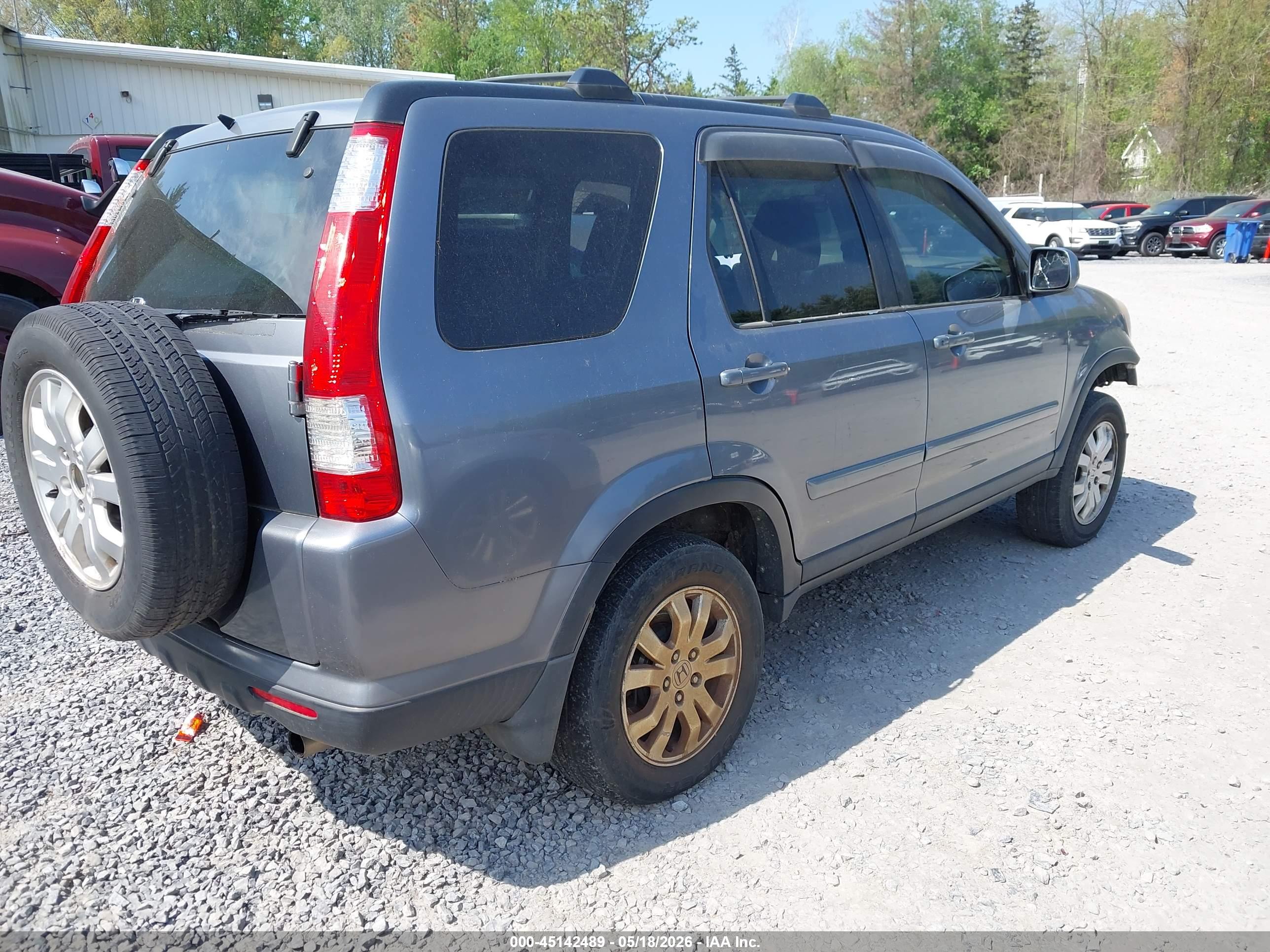 HONDA CR-V image 4