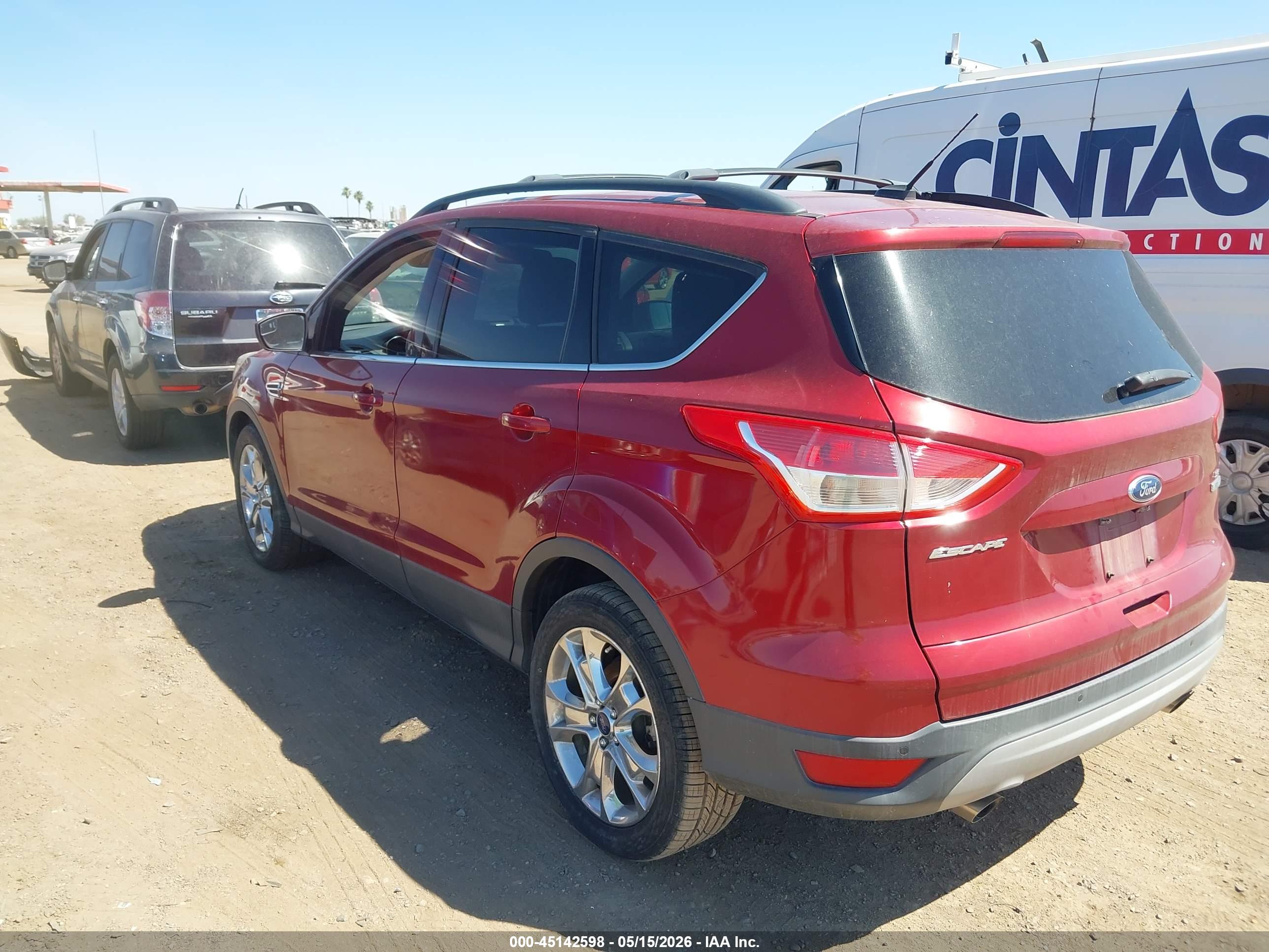 FORD ESCAPE image 3