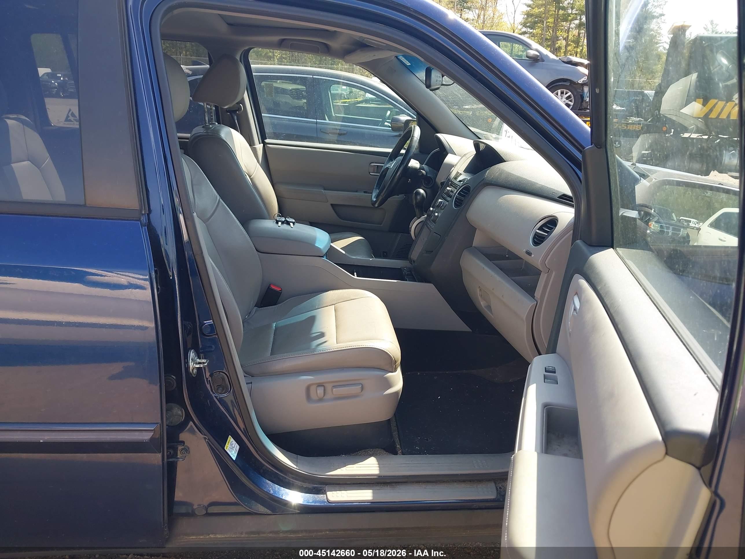 HONDA PILOT image 5
