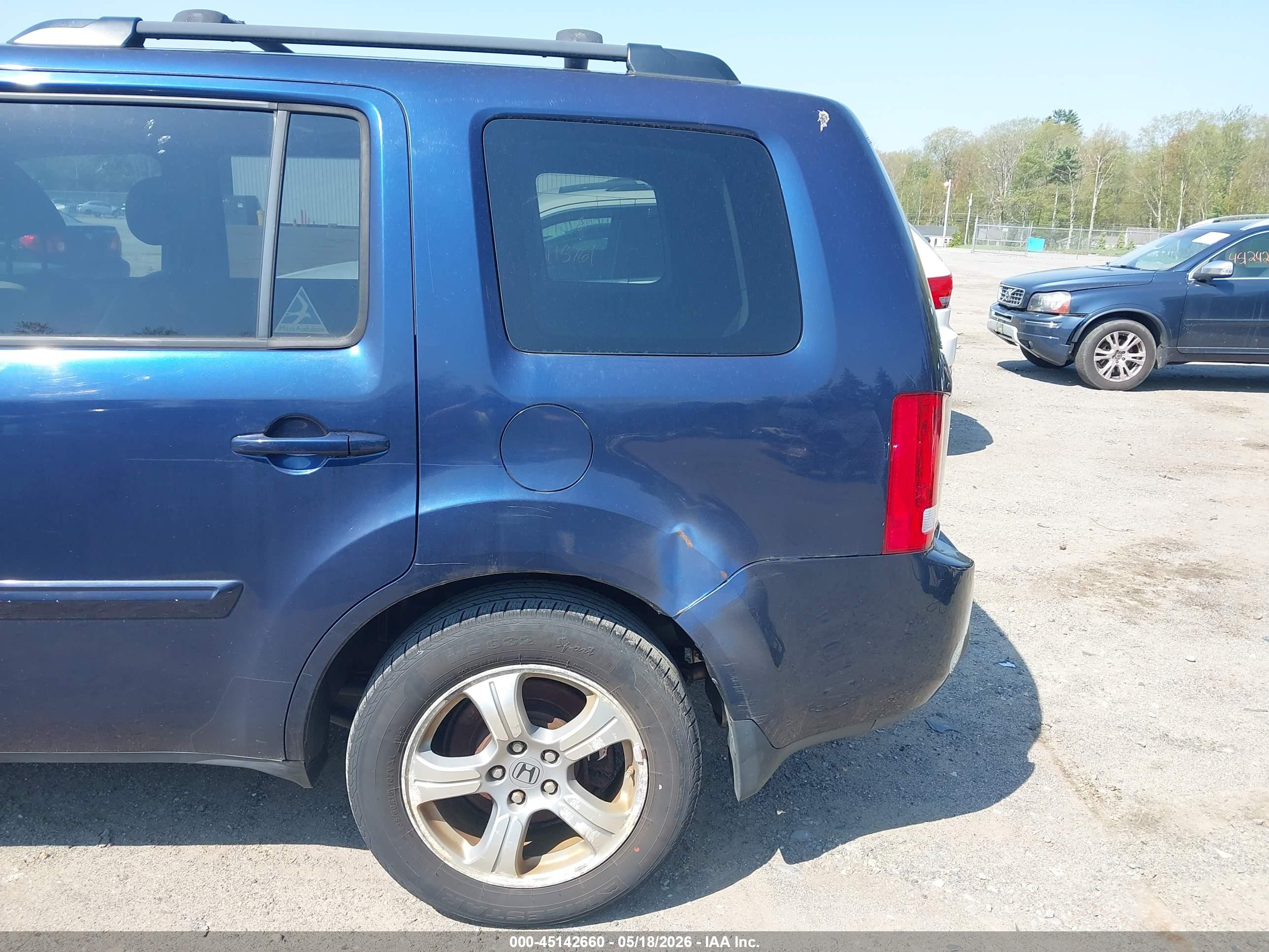HONDA PILOT image 6
