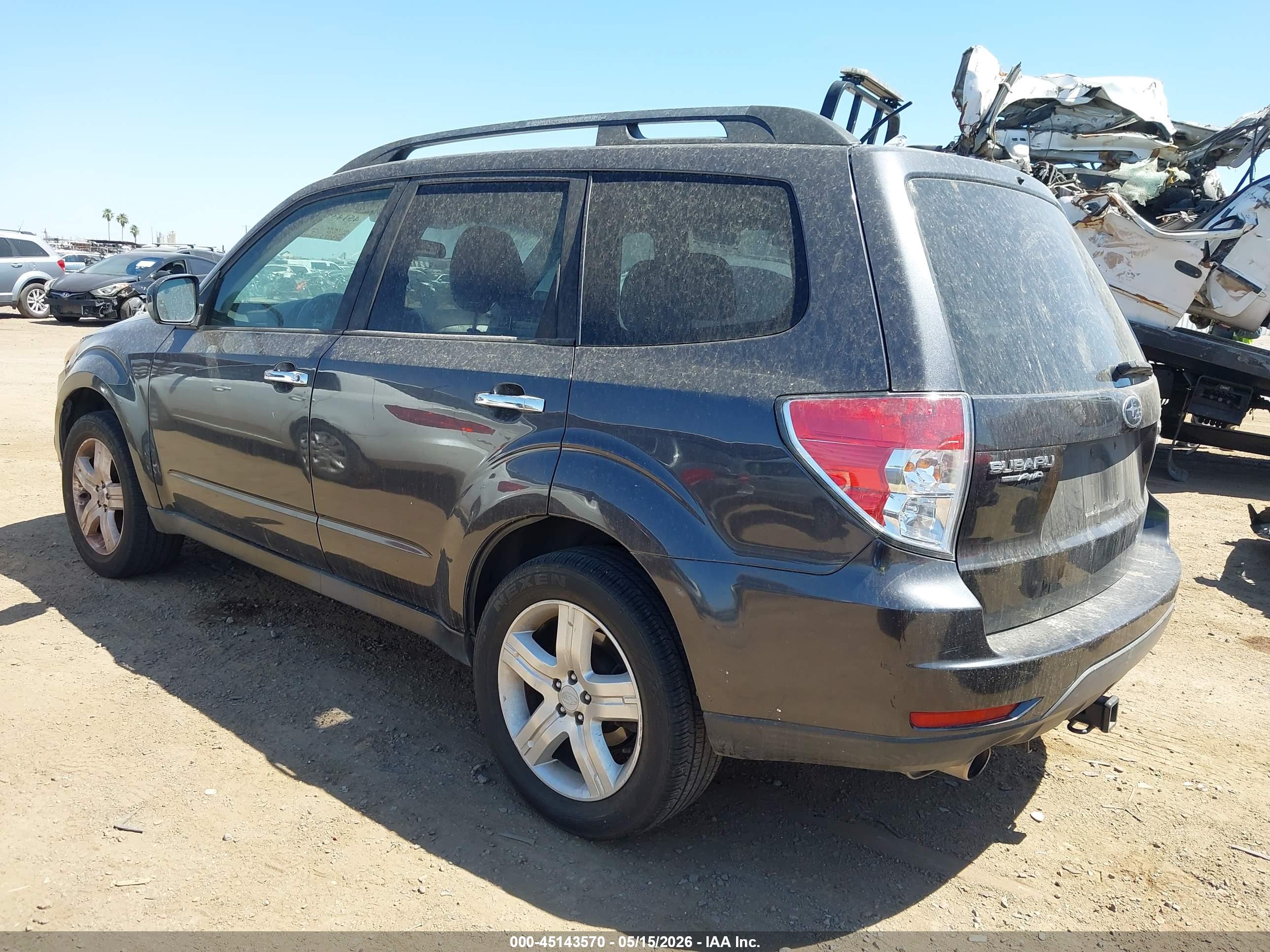SUBARU FORESTER image 3