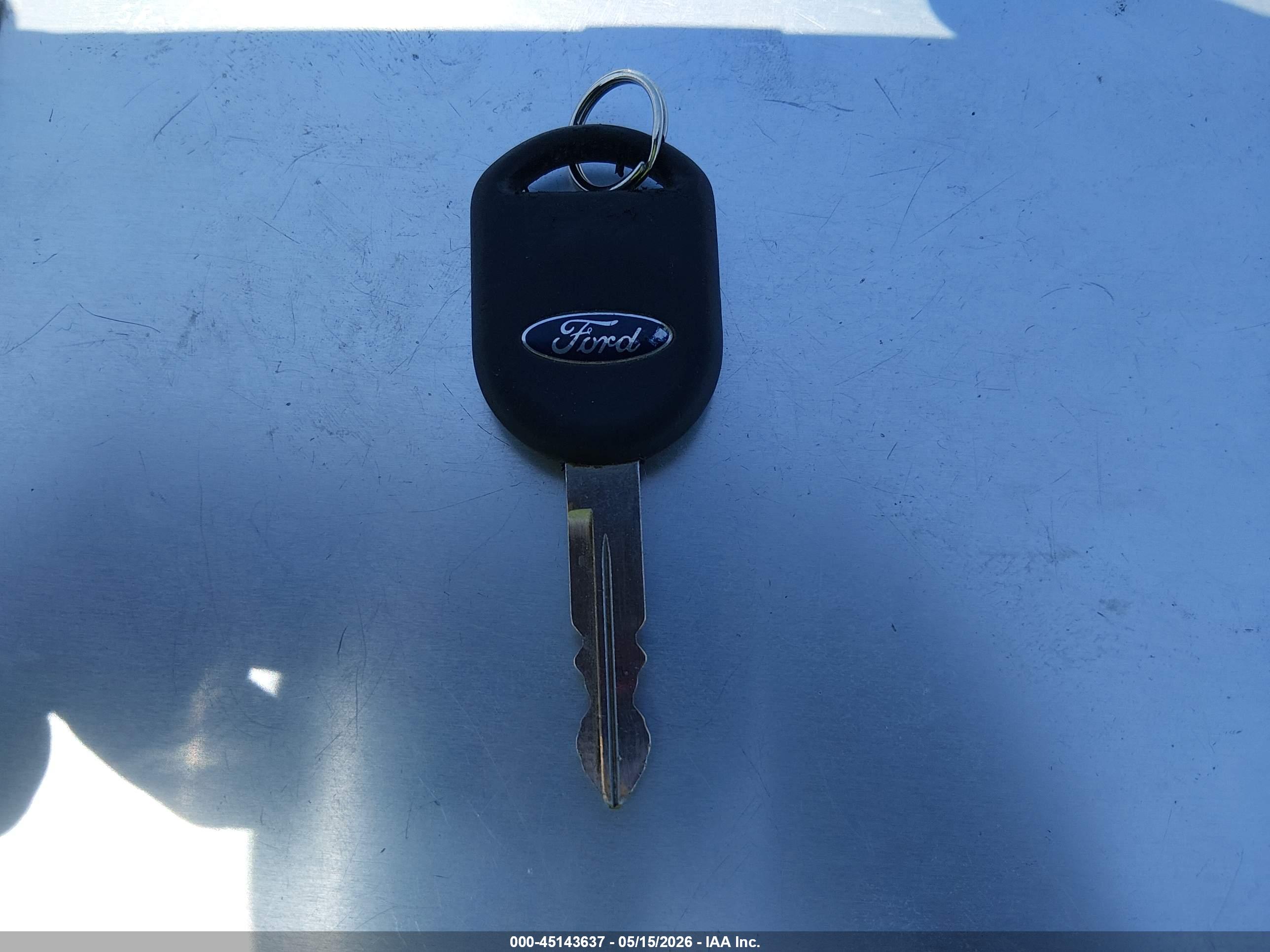 FORD EXPLORER image 11
