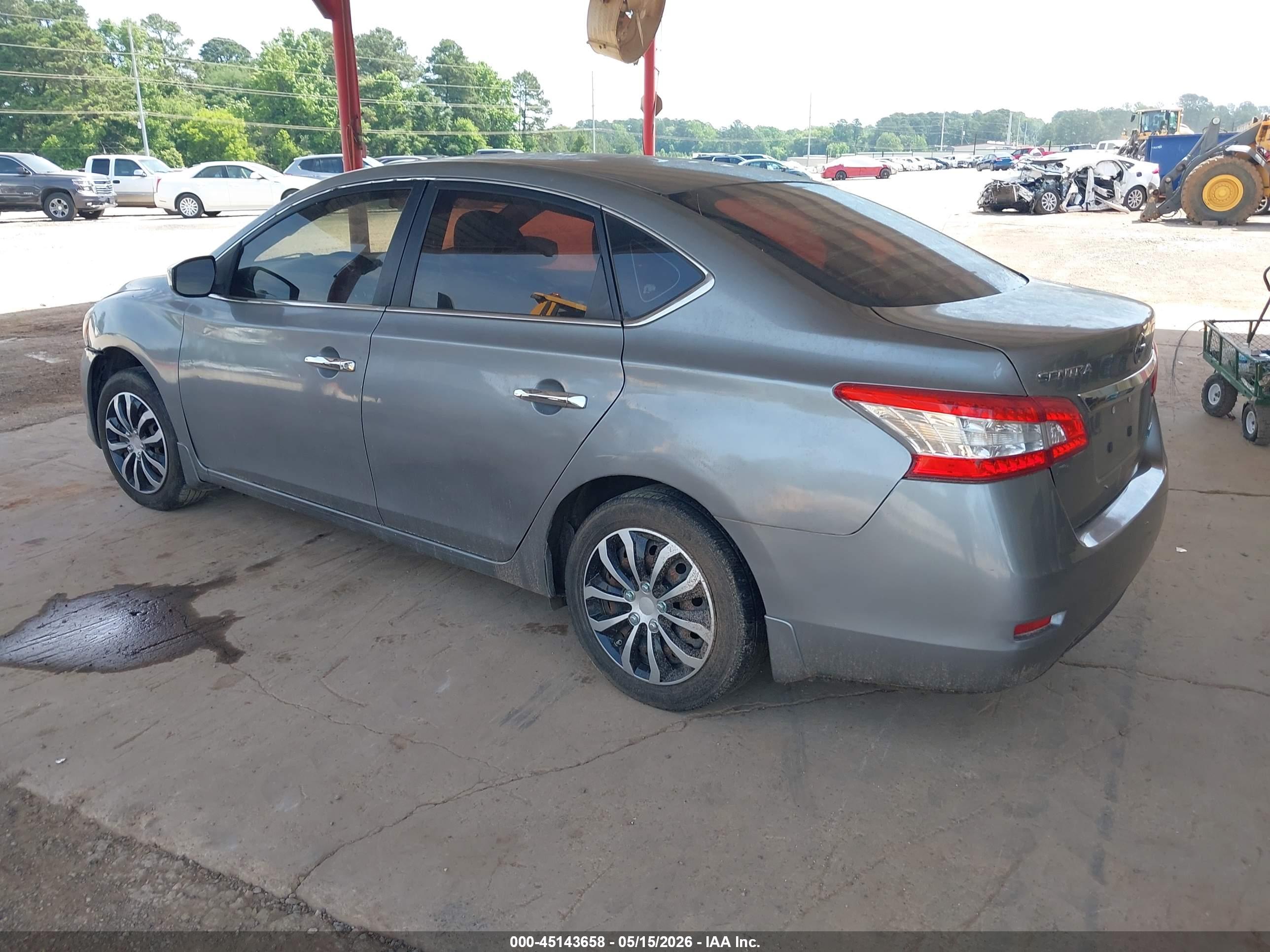 NISSAN SENTRA image 3