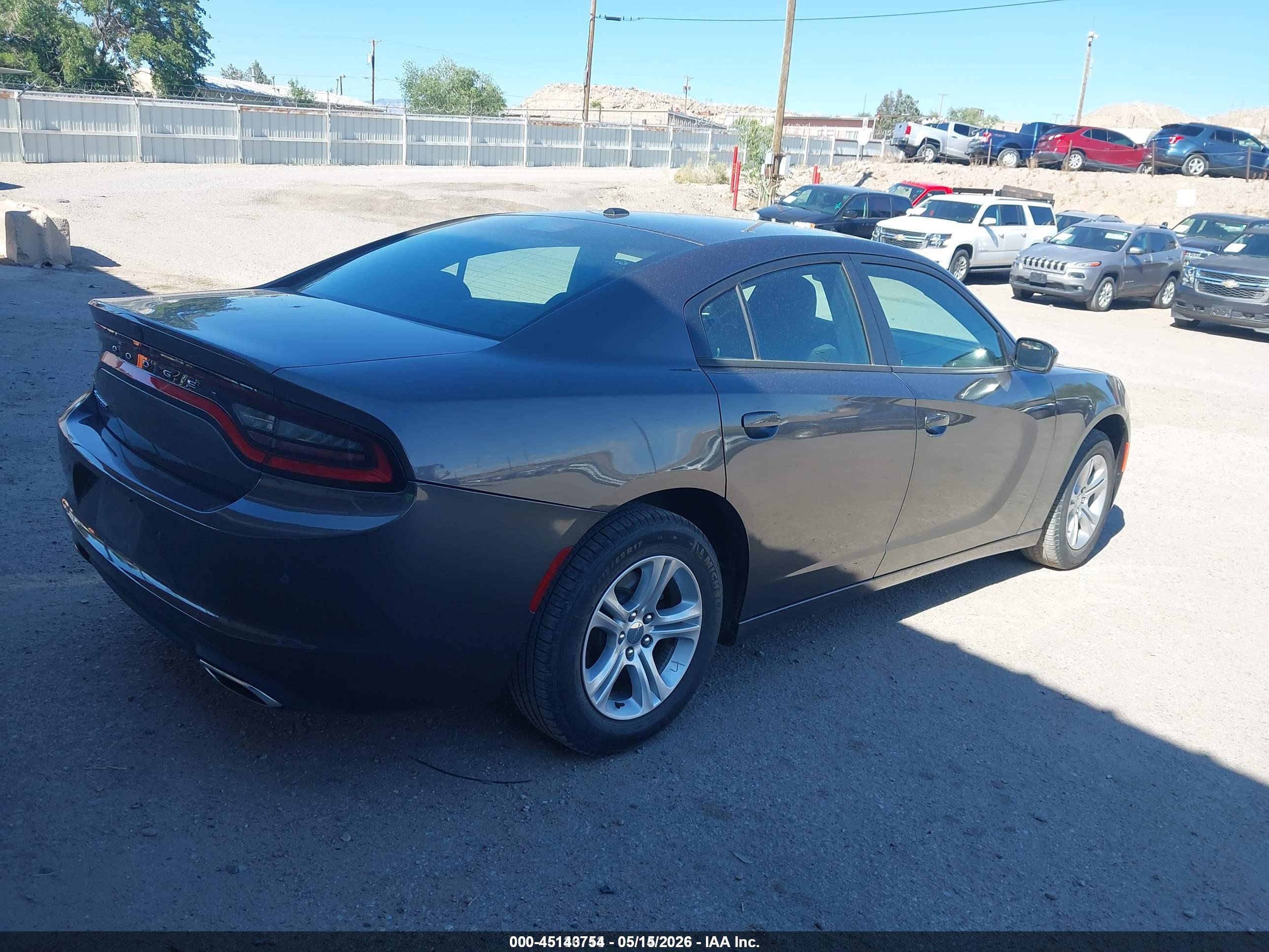 DODGE CHARGER image 4
