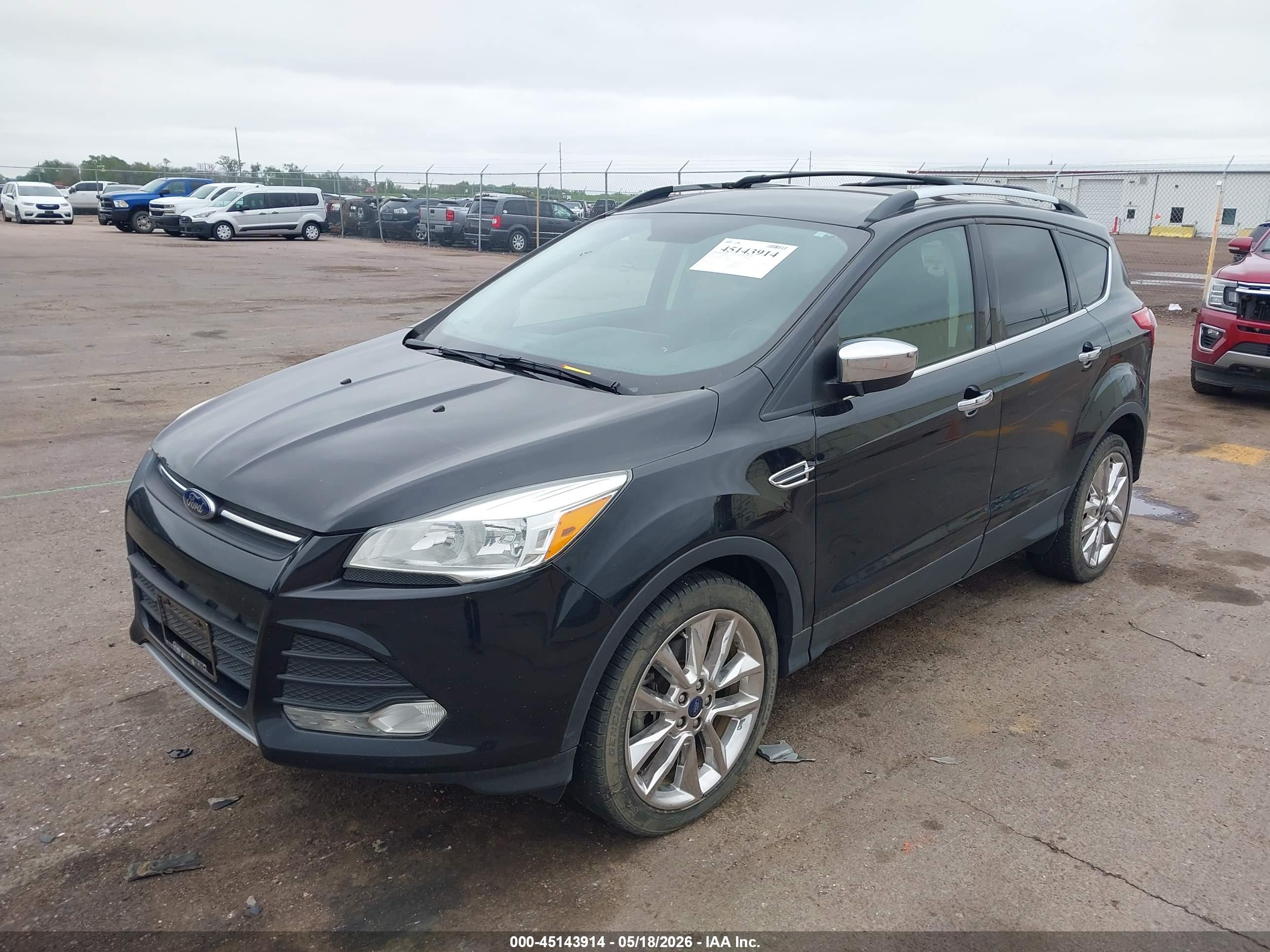 FORD ESCAPE image 2