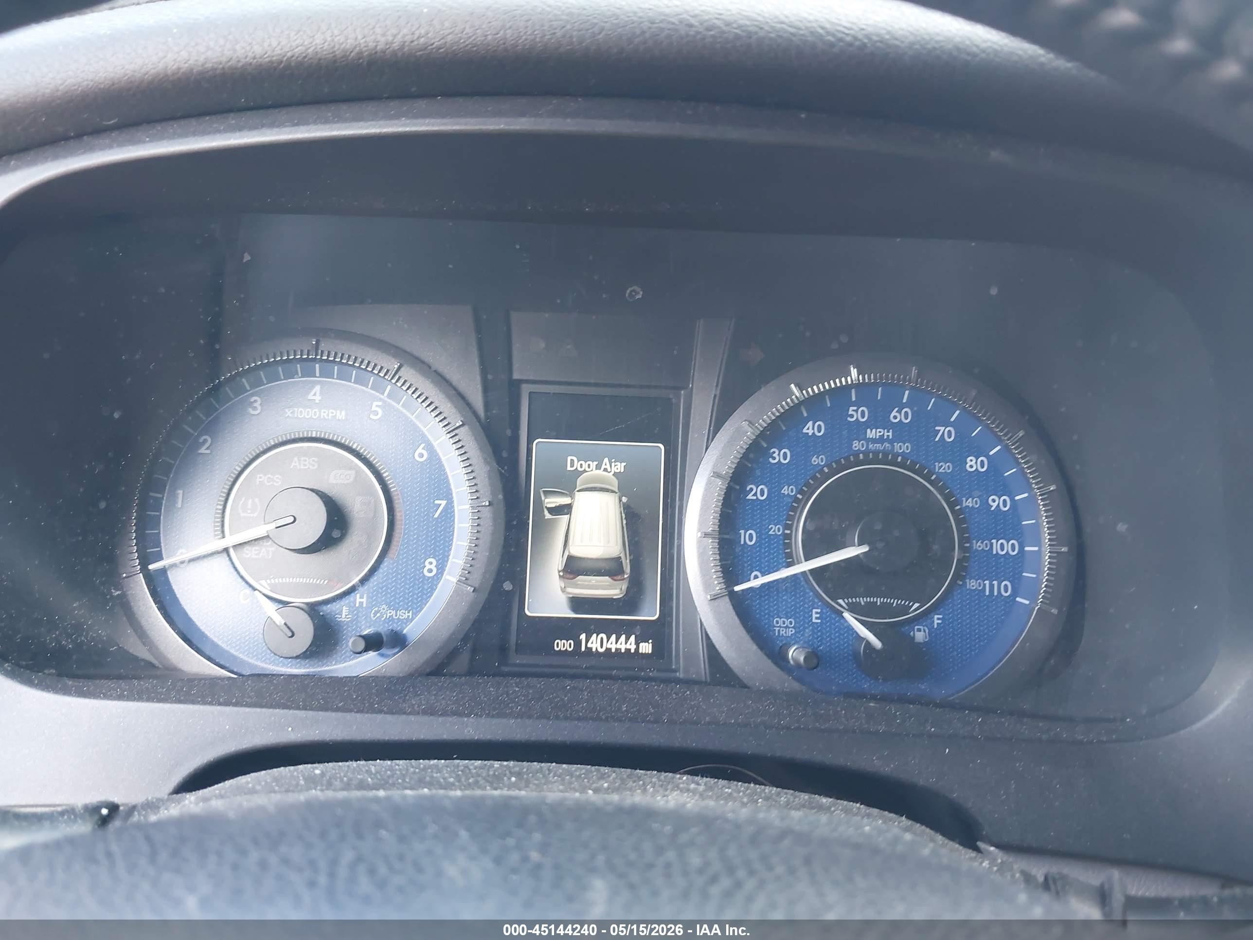 TOYOTA SIENNA image 7