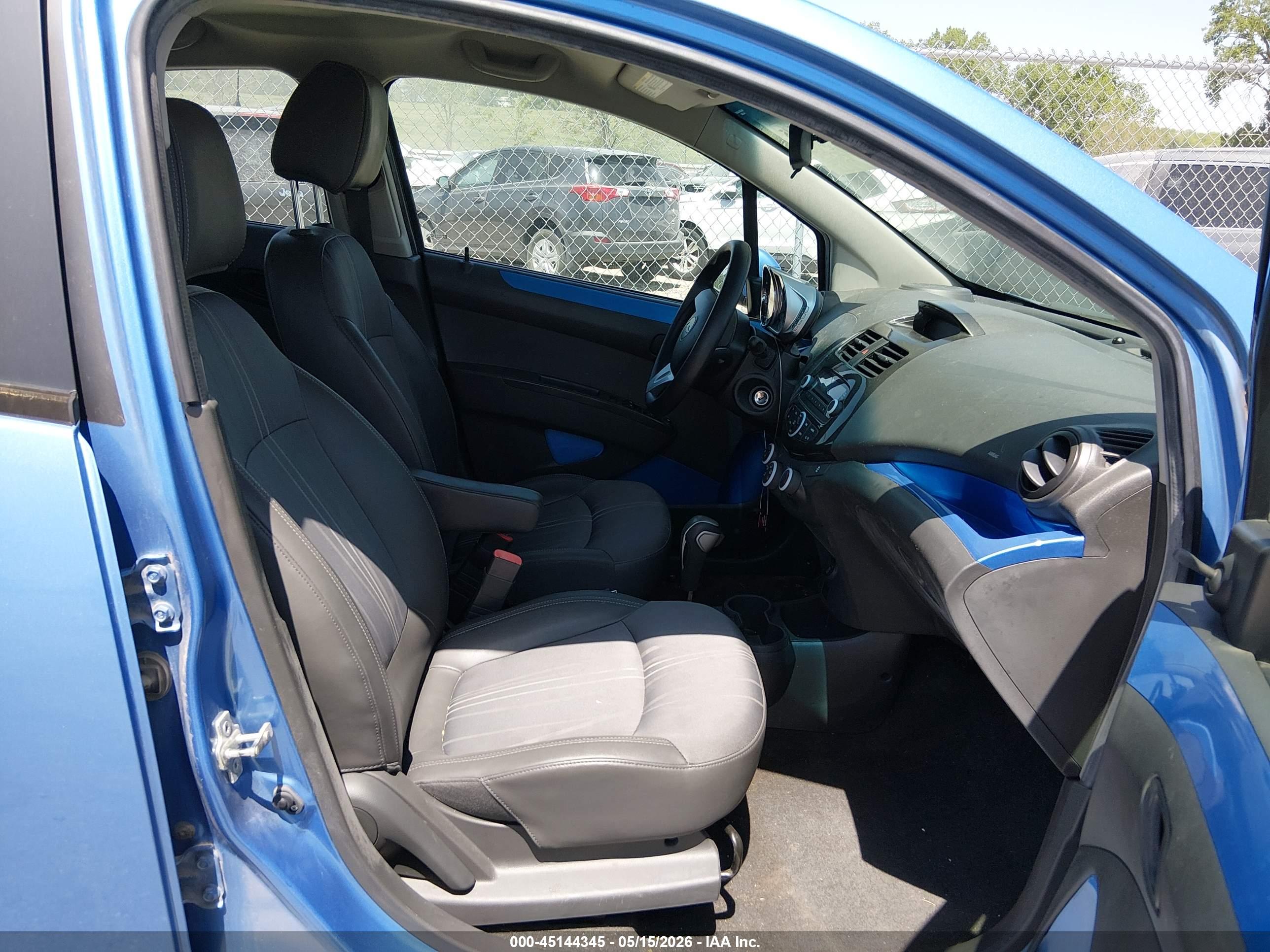 CHEVROLET SPARK image 5