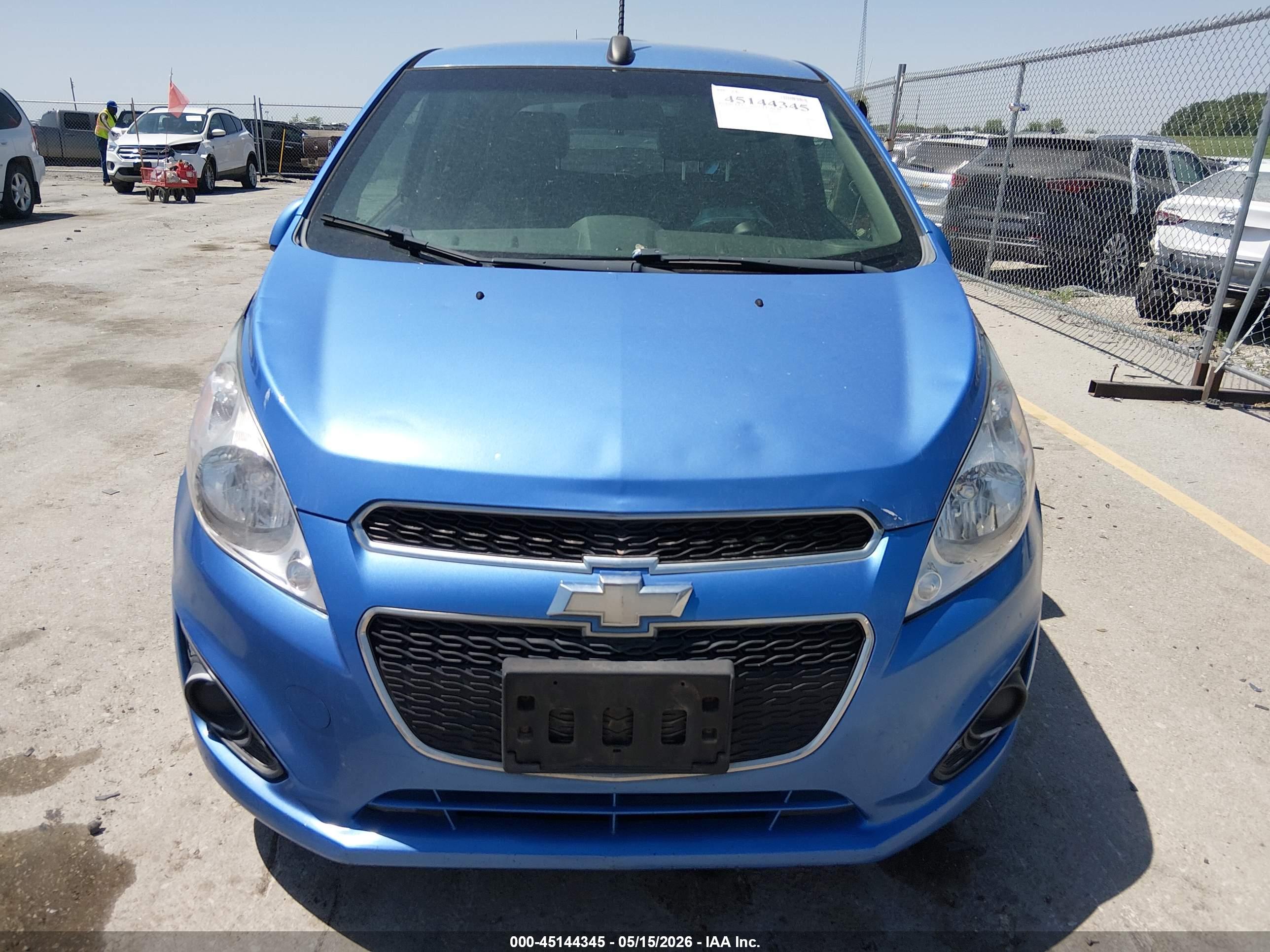 CHEVROLET SPARK image 6