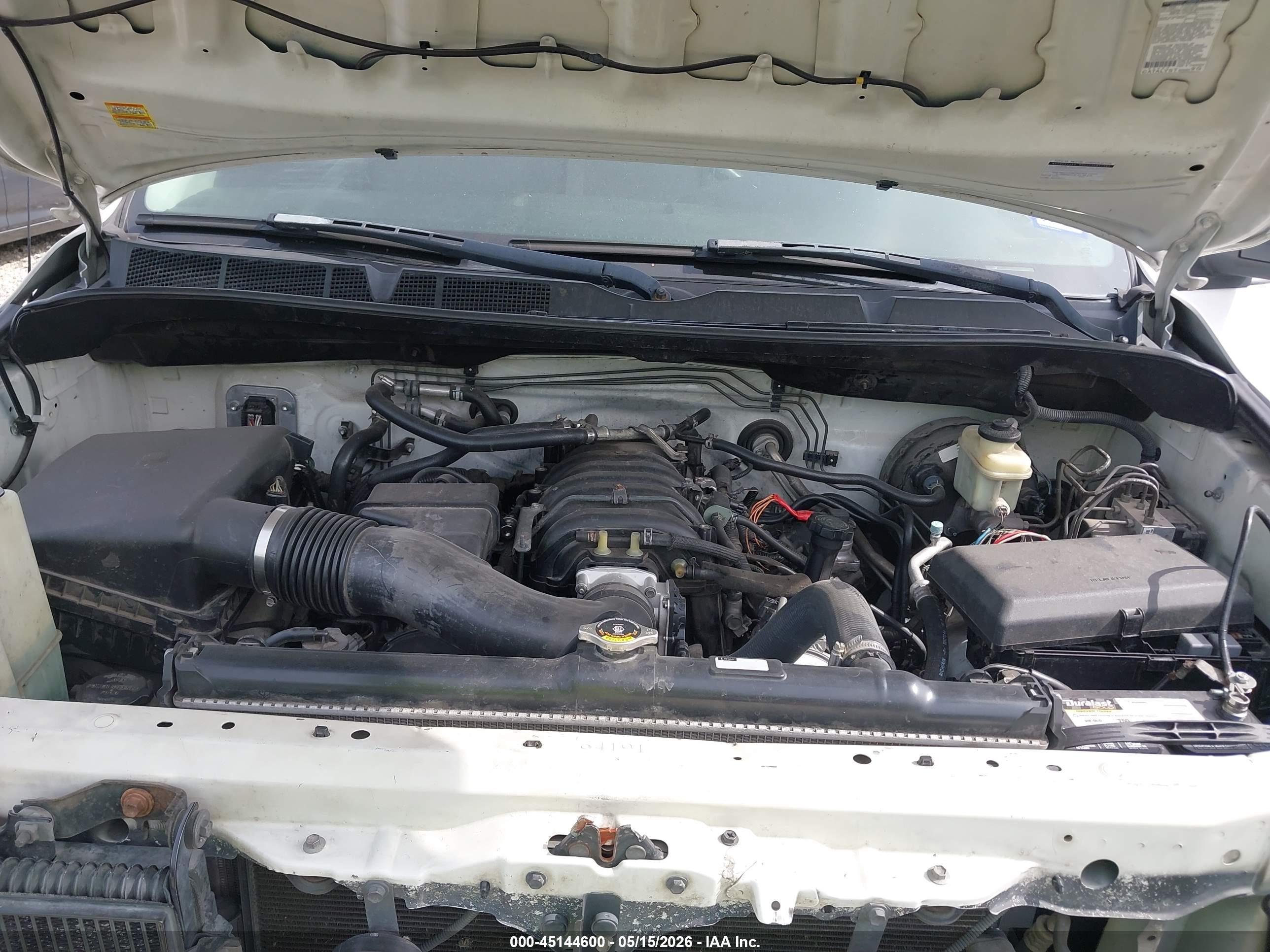 TOYOTA TUNDRA image 10