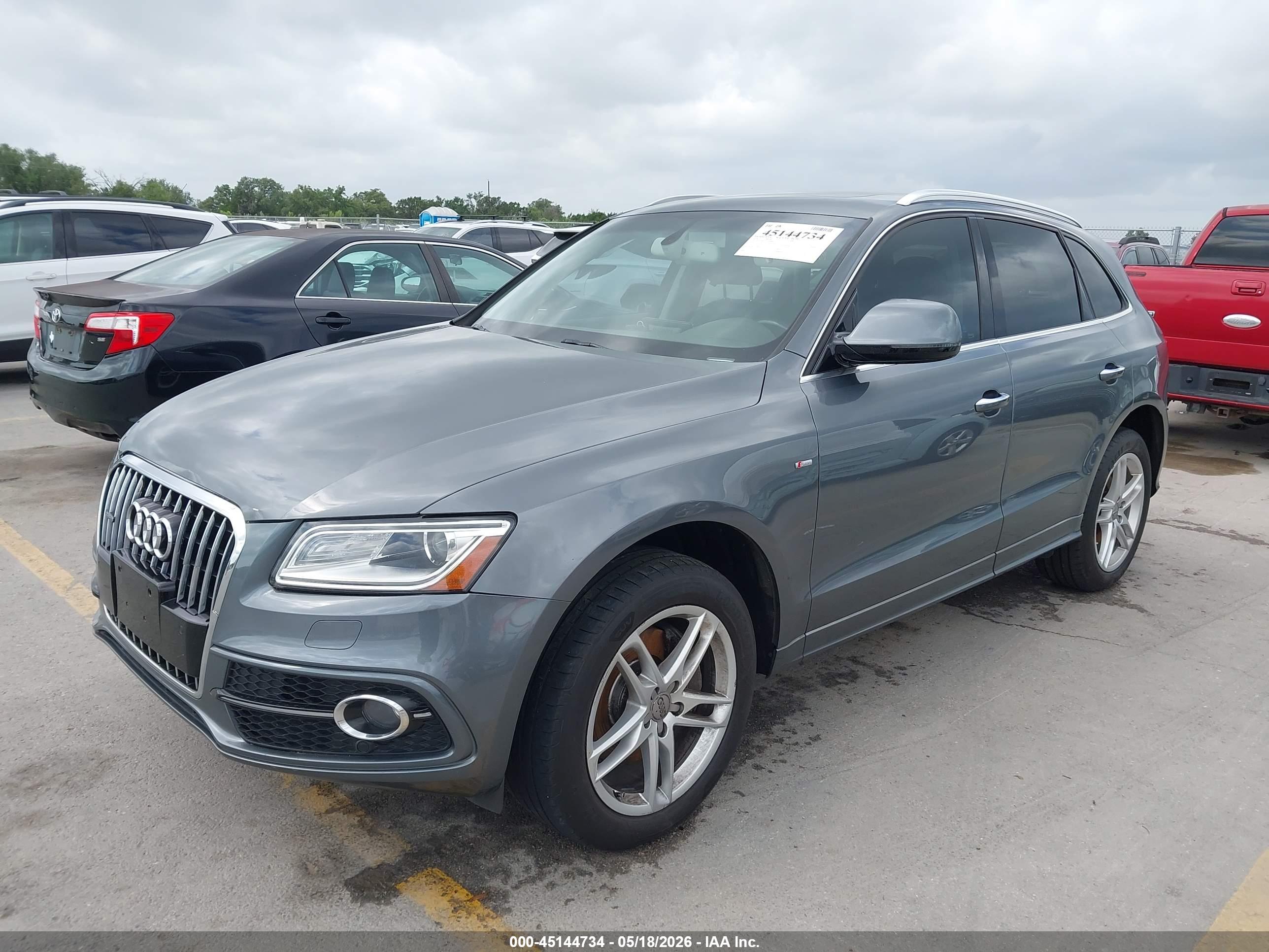 AUDI Q5 image 2