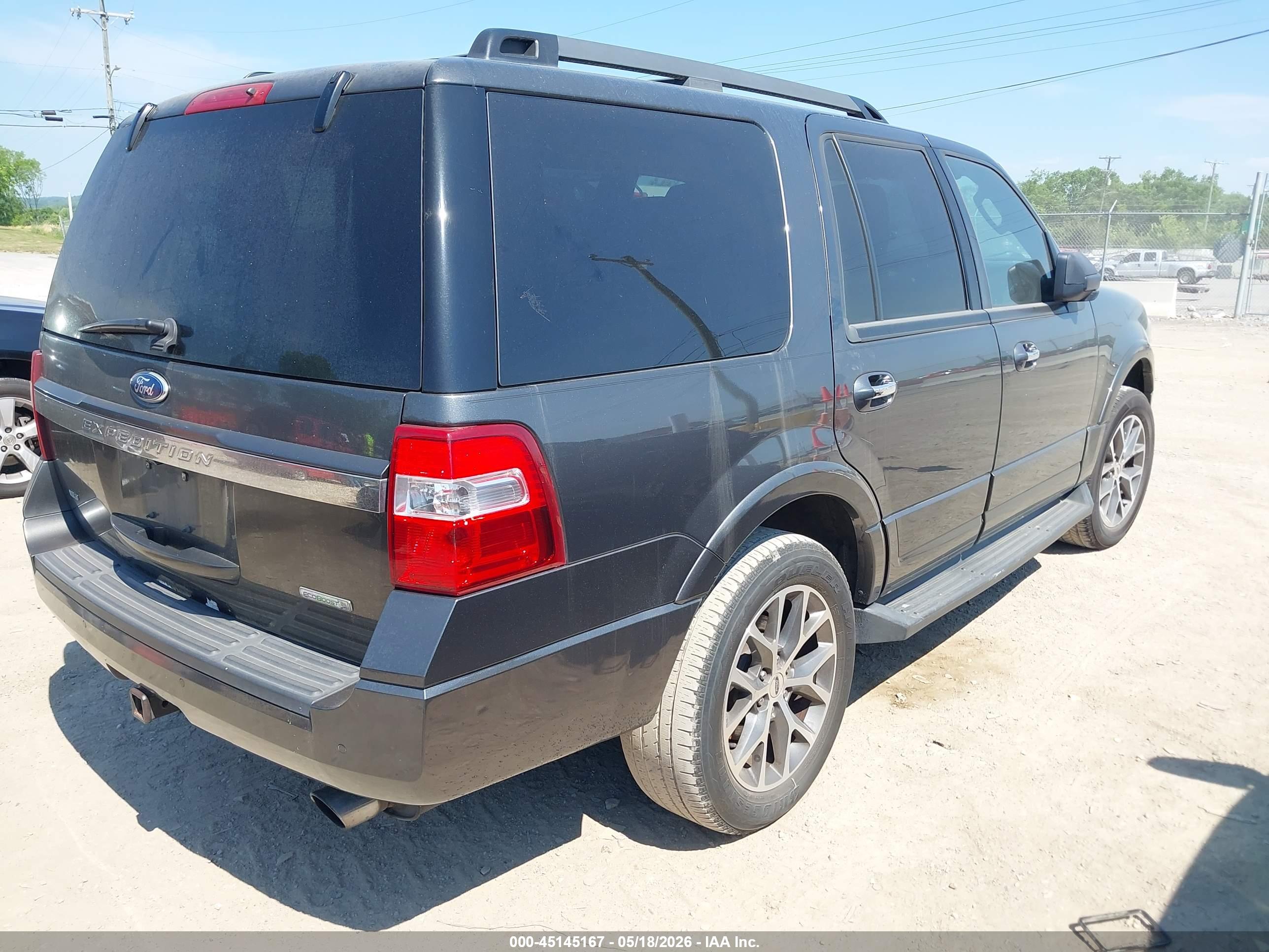 FORD EXPEDITION image 4