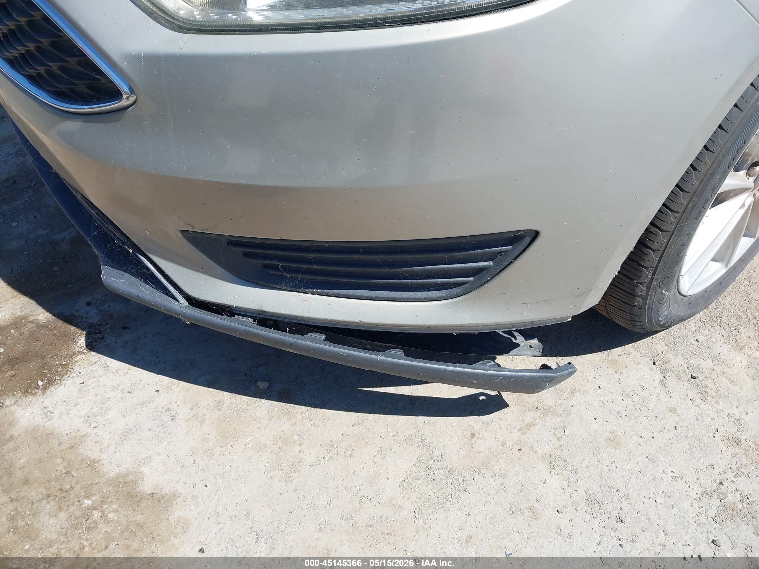FORD FOCUS image 6
