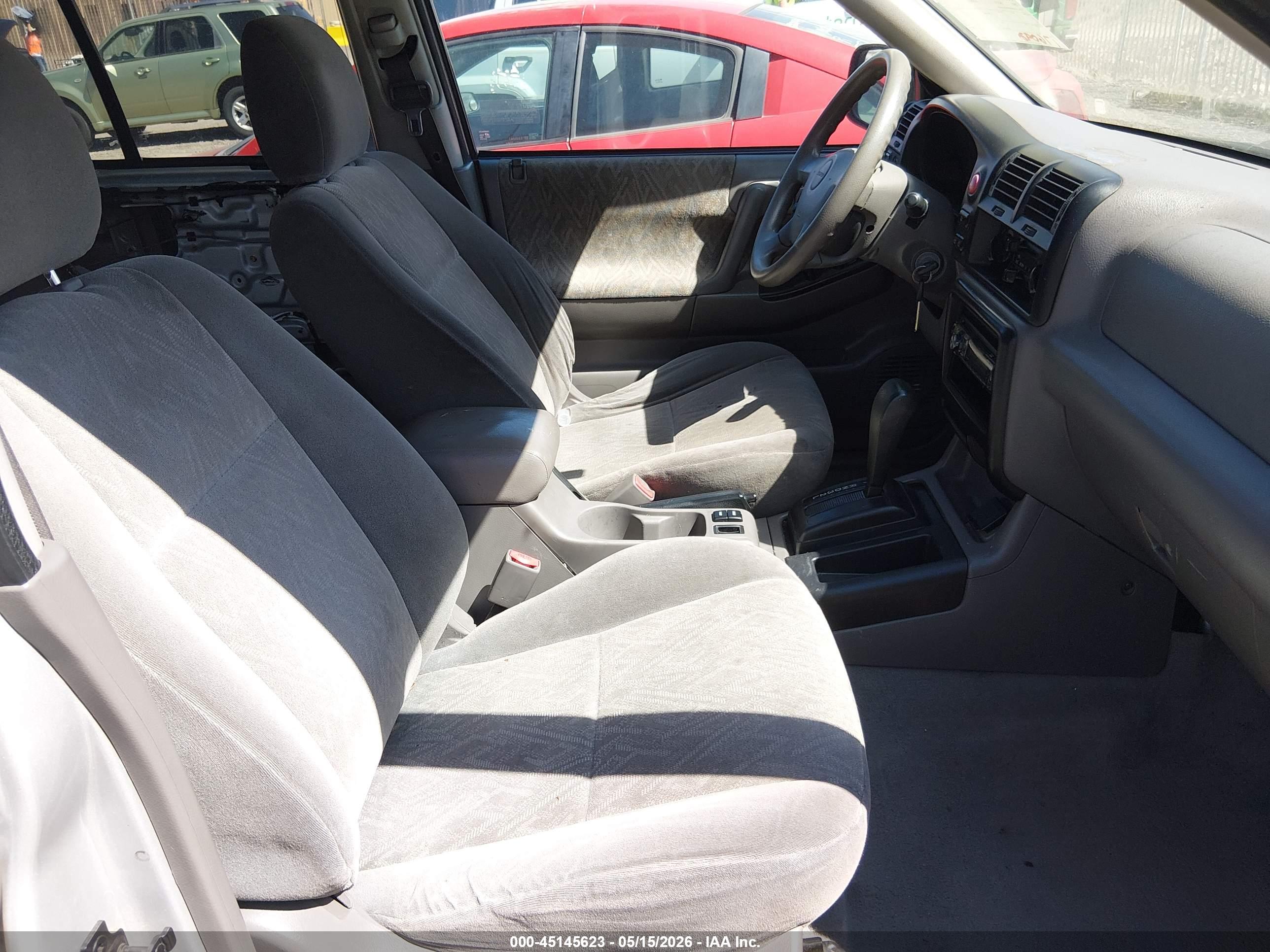 ISUZU RODEO image 5