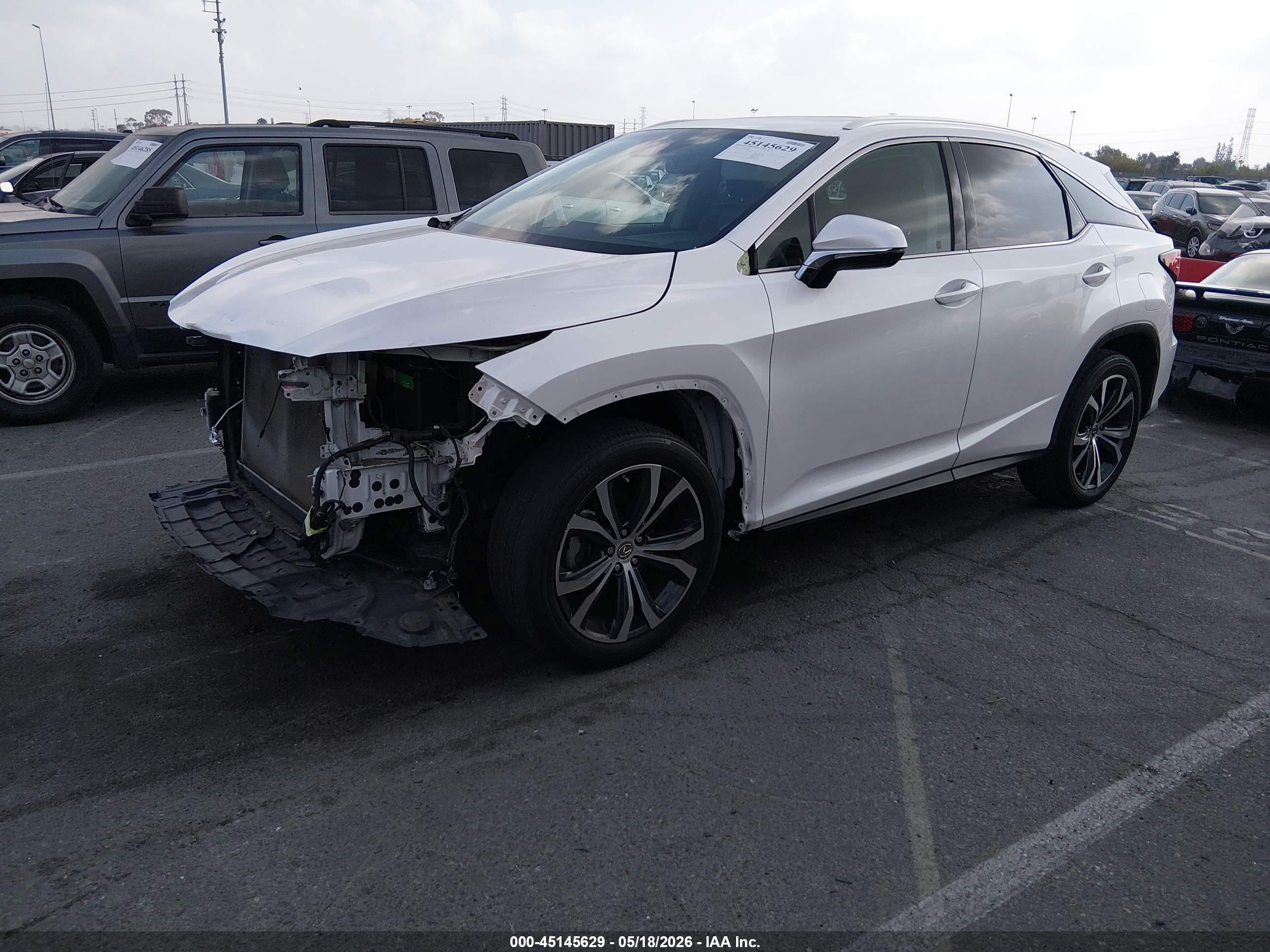 LEXUS RX image 2