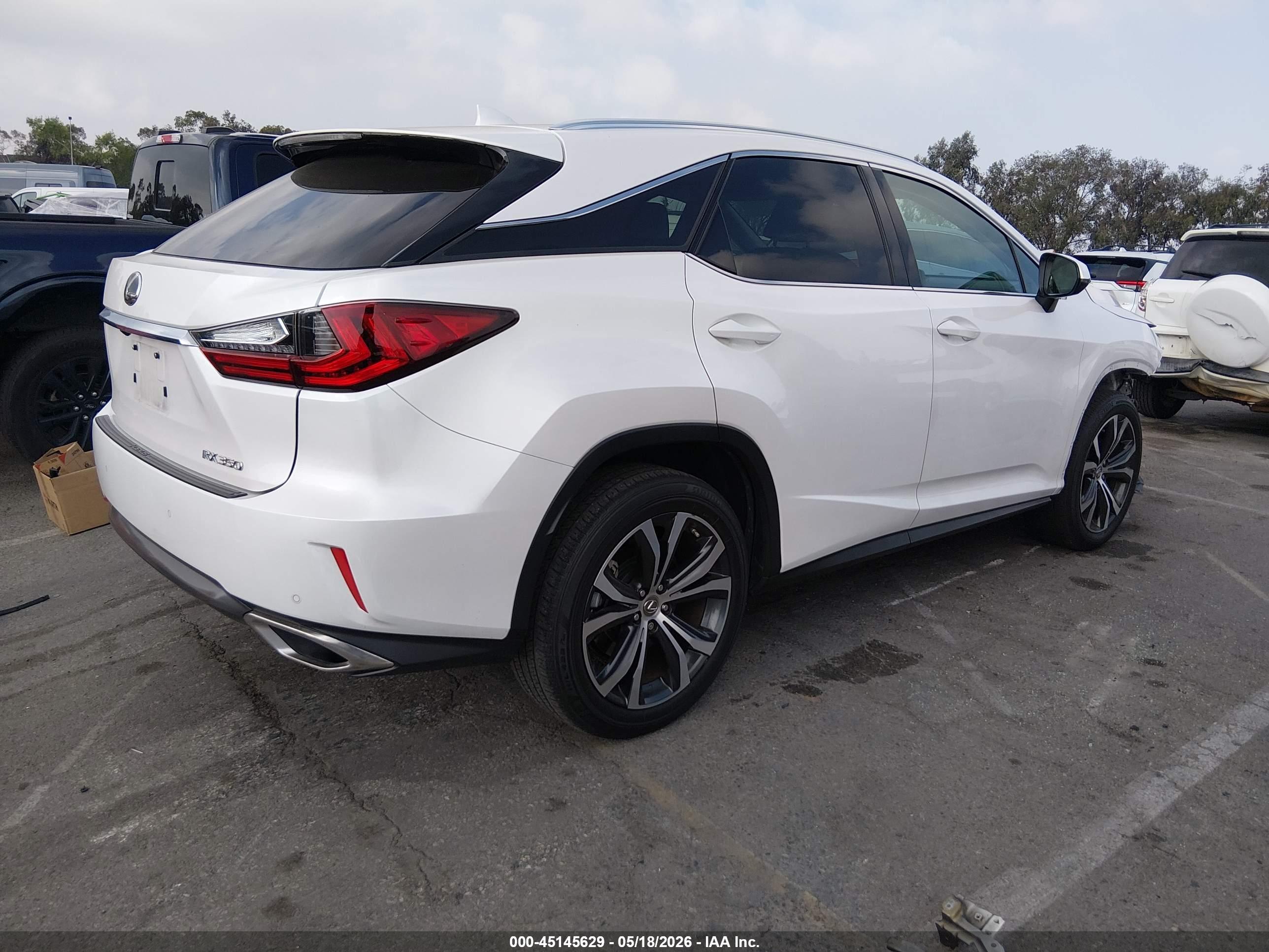 LEXUS RX image 4