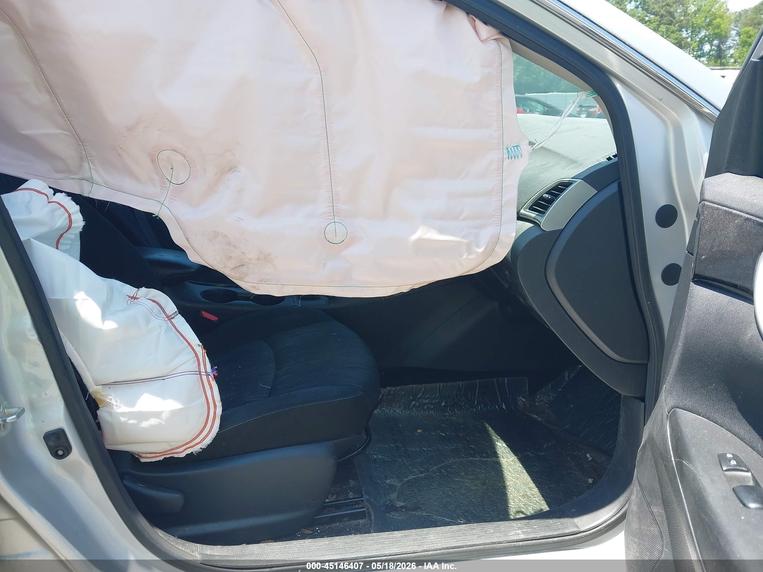 NISSAN SENTRA image 5
