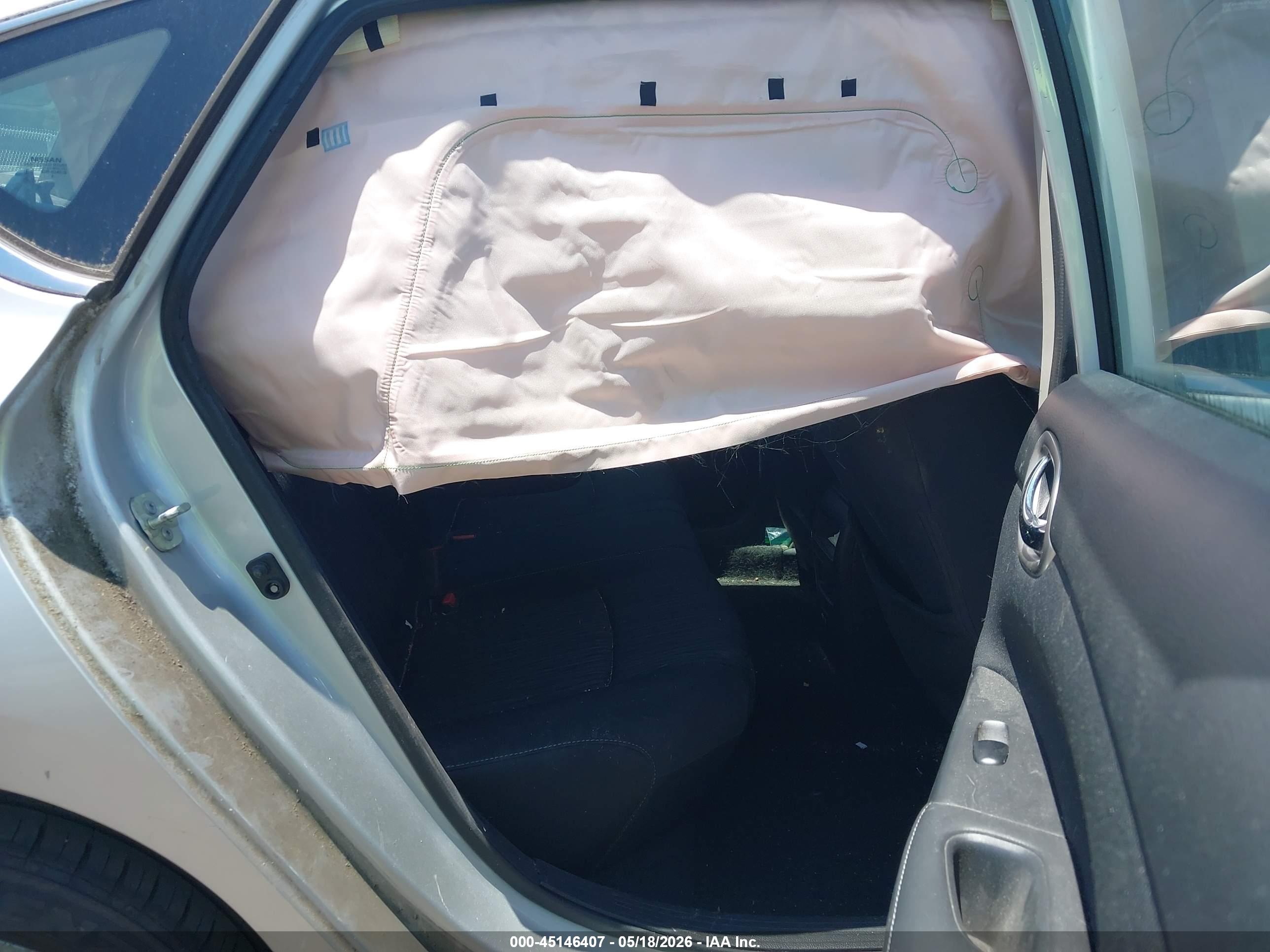 NISSAN SENTRA image 8