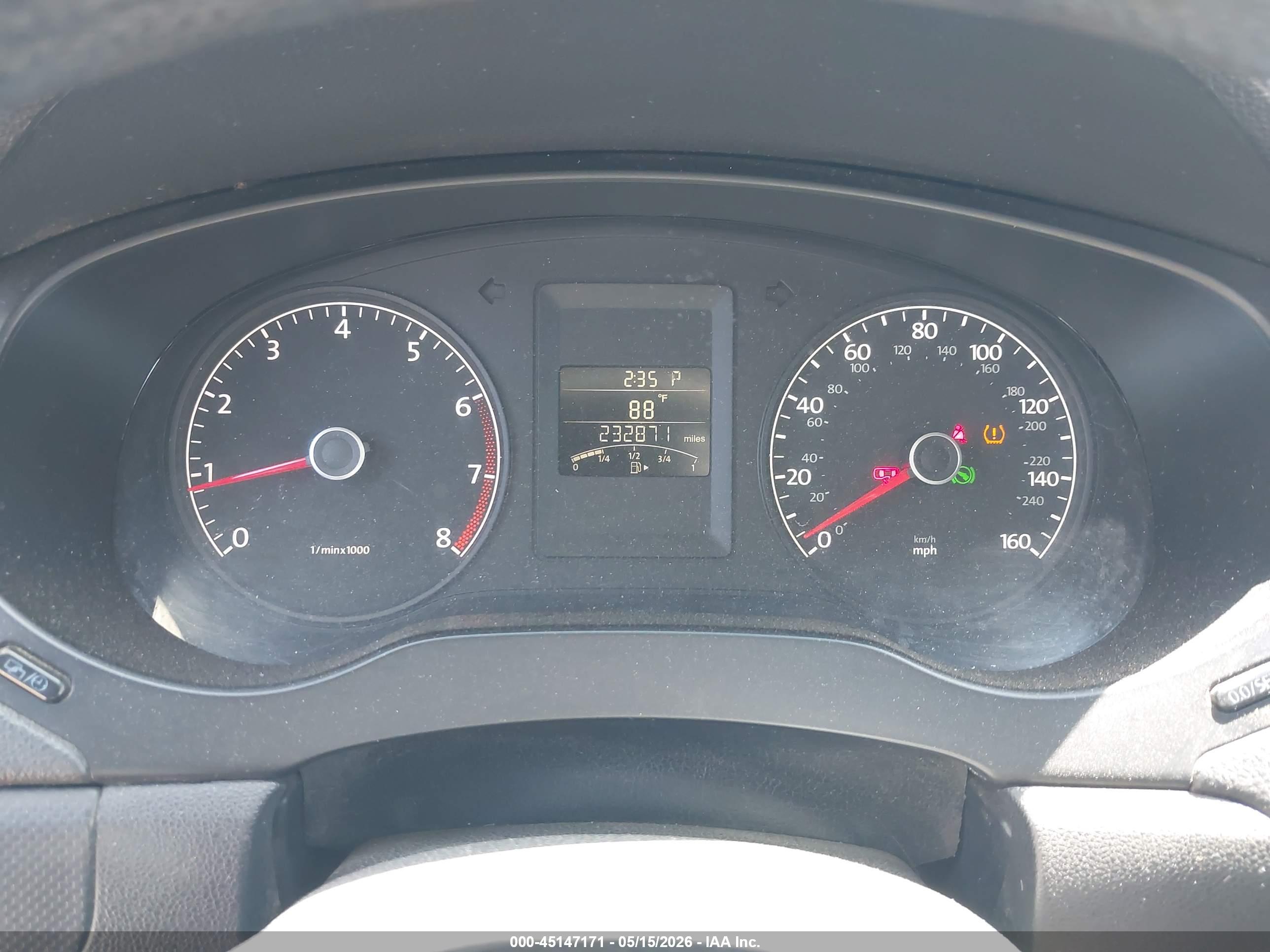 VOLKSWAGEN JETTA image 7