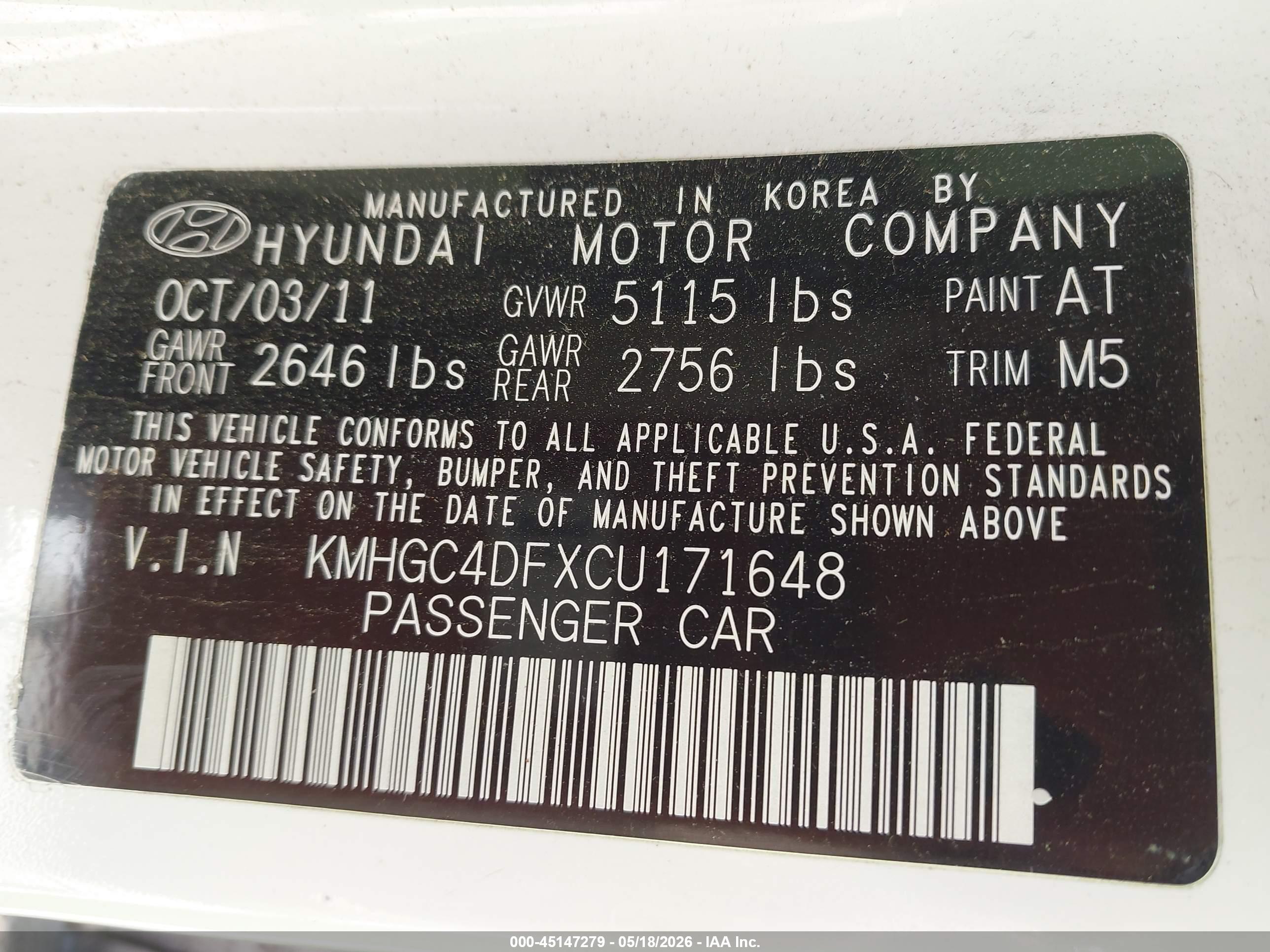 HYUNDAI GENESIS image 9