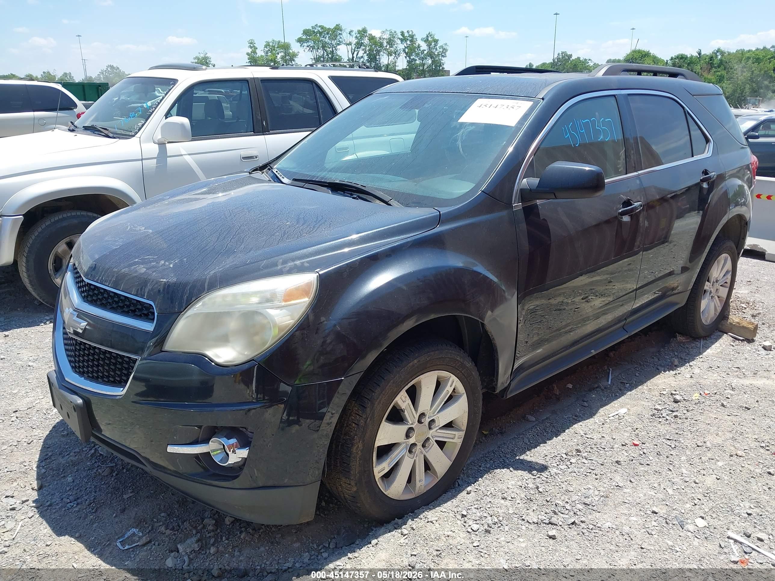 CHEVROLET EQUINOX image 2