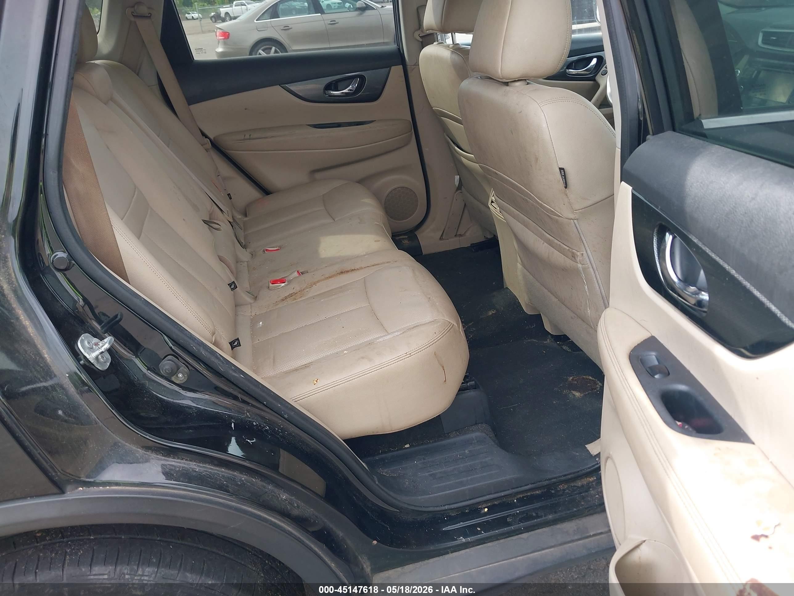 NISSAN ROGUE image 8