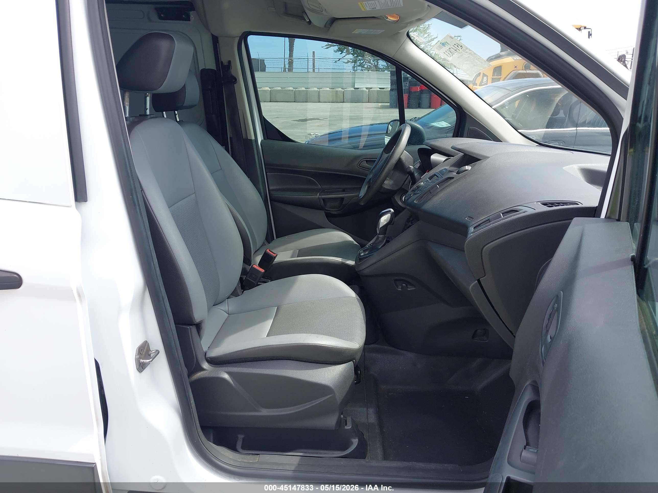 FORD TRANSIT image 5