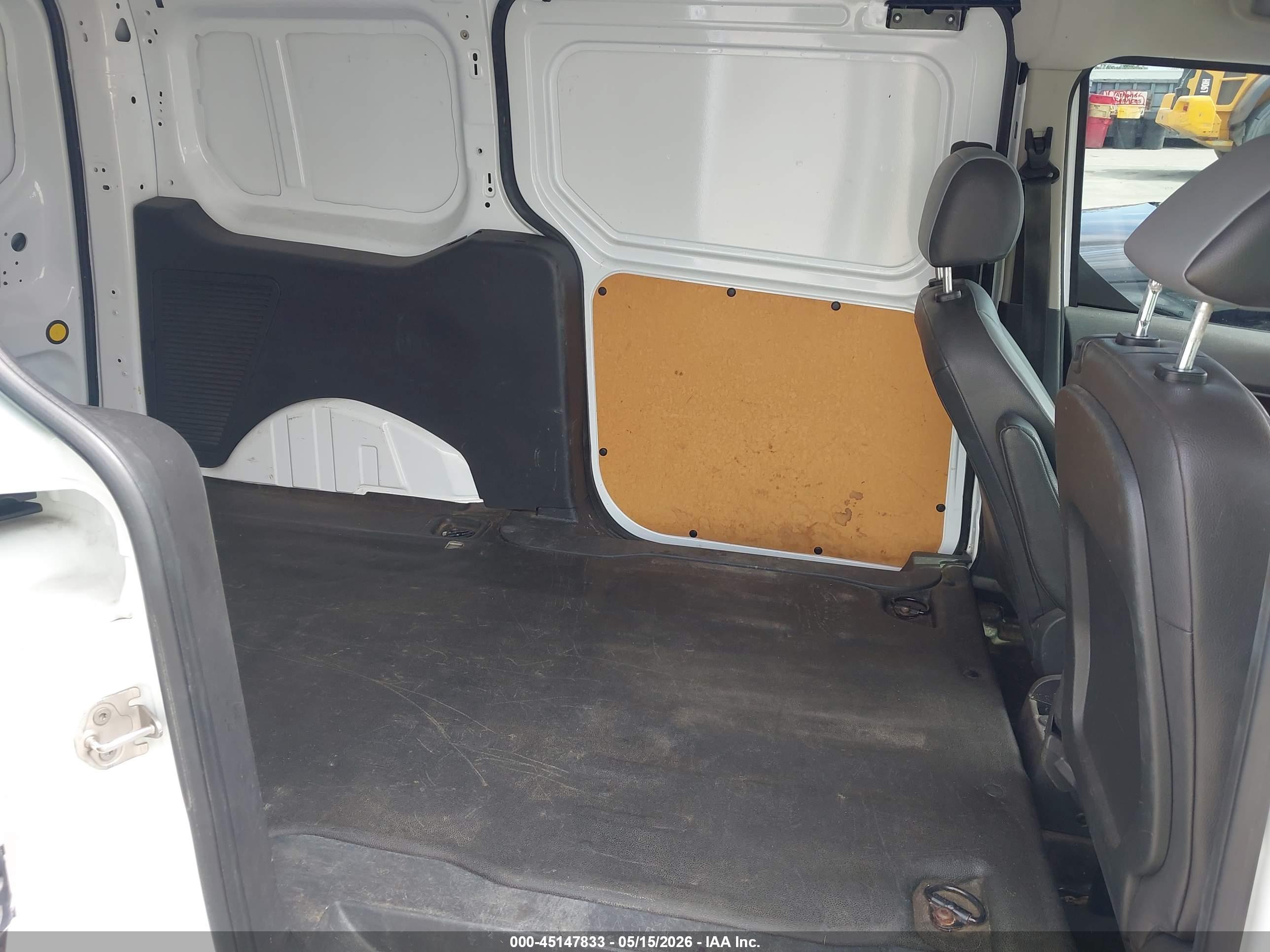 FORD TRANSIT image 8