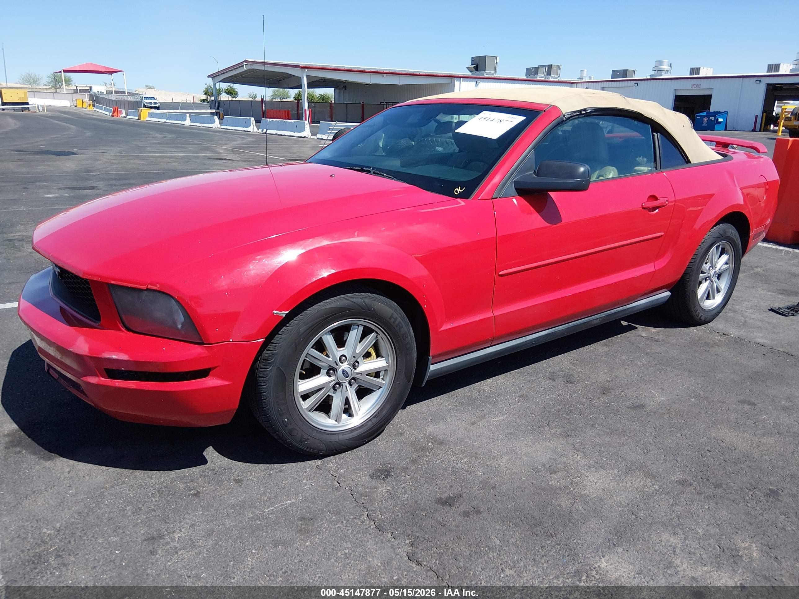 FORD MUSTANG image 2