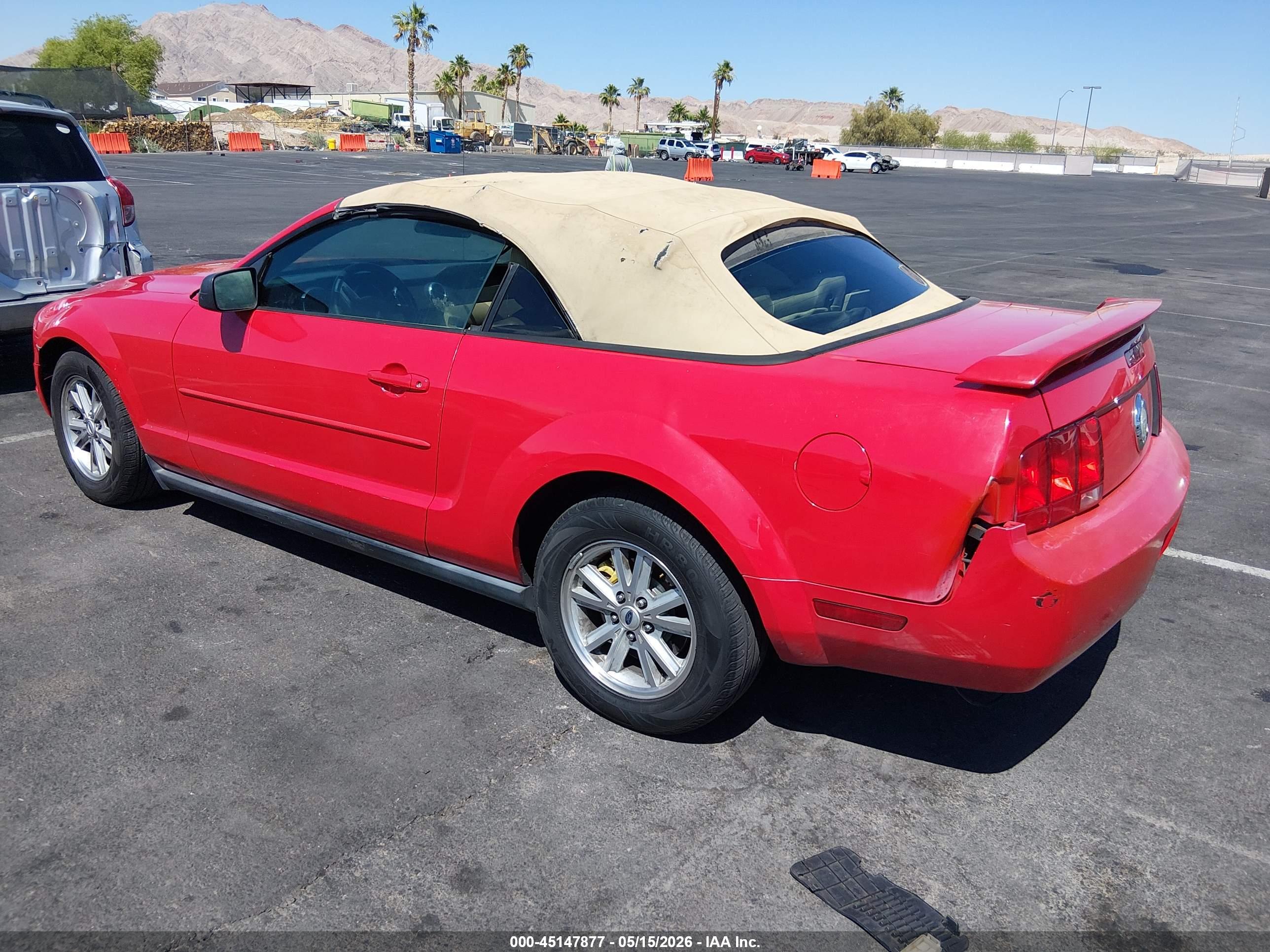 FORD MUSTANG image 3