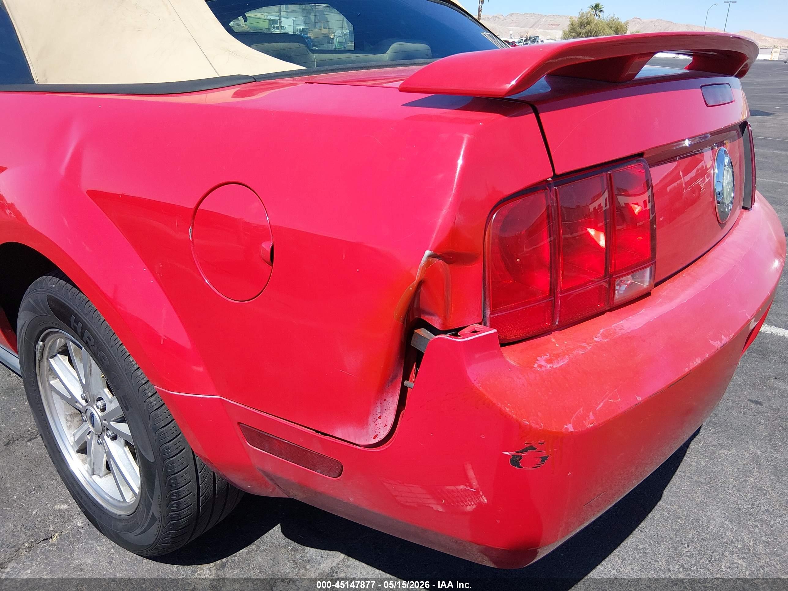 FORD MUSTANG image 6