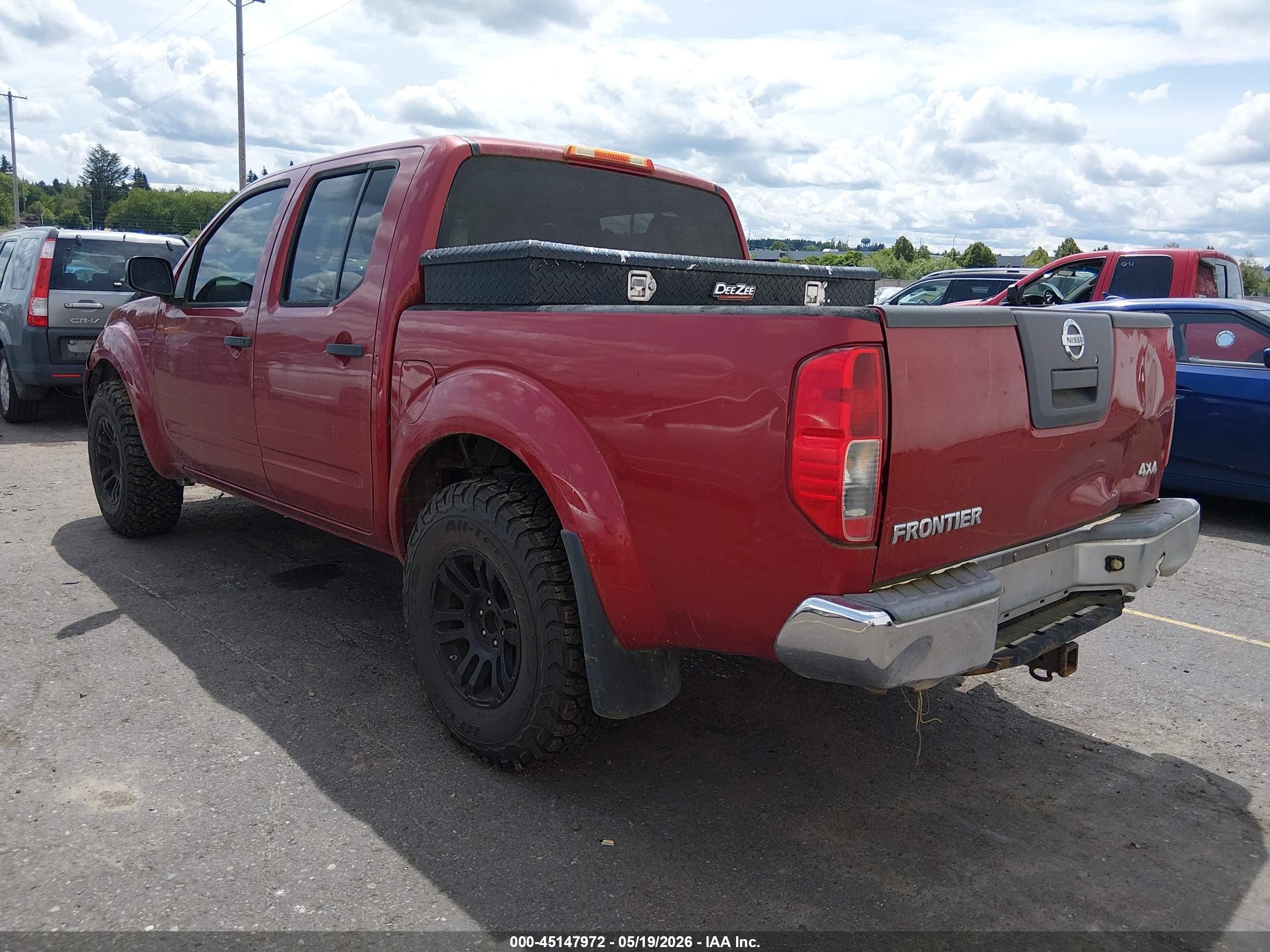 NISSAN FRONTIER image 3