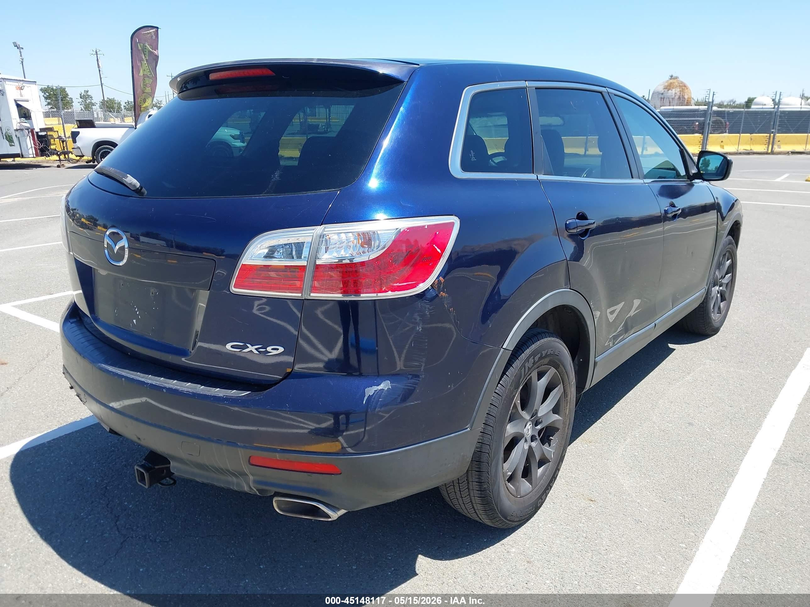 MAZDA CX-9 image 4