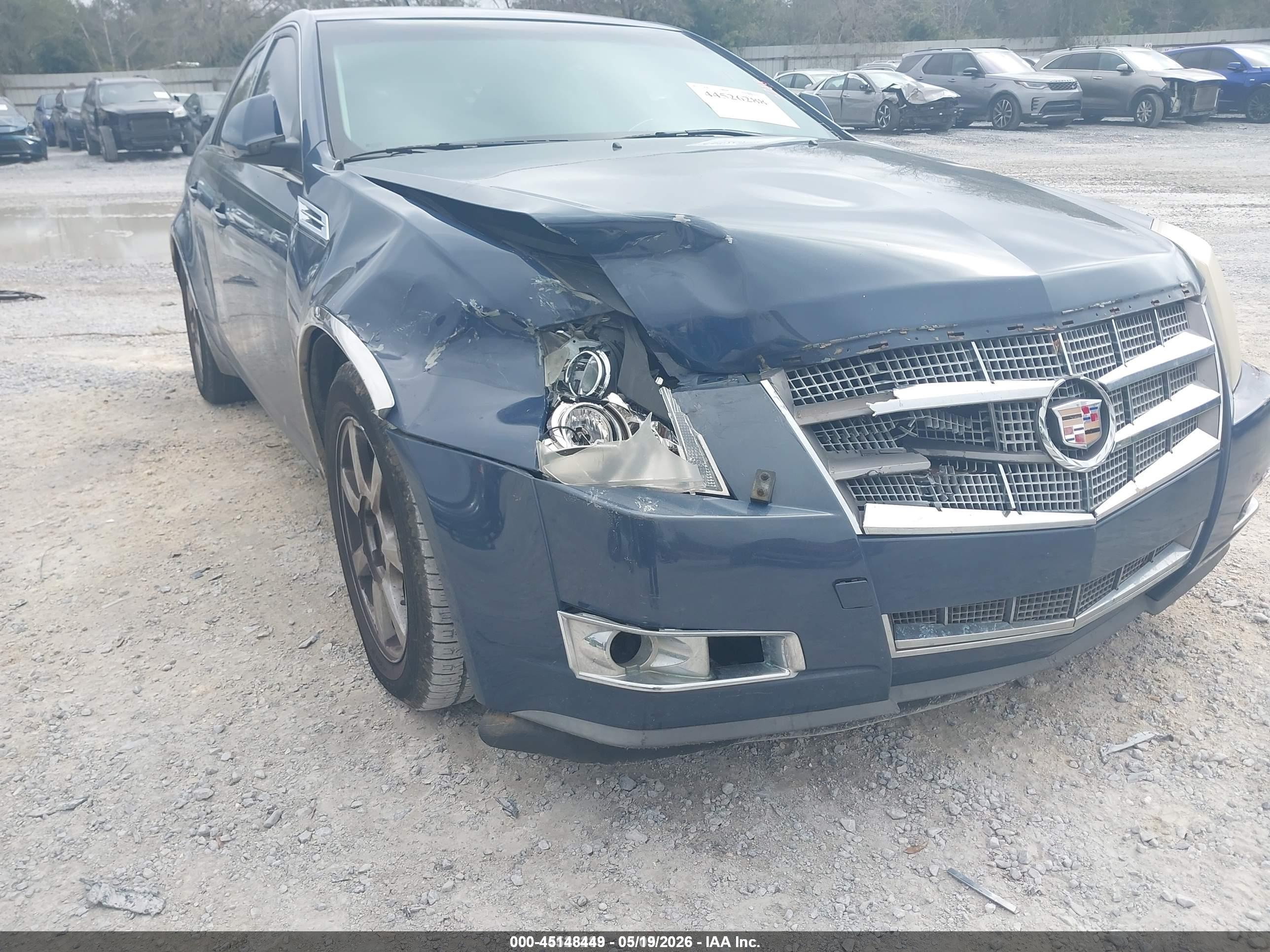 CADILLAC CTS image 6