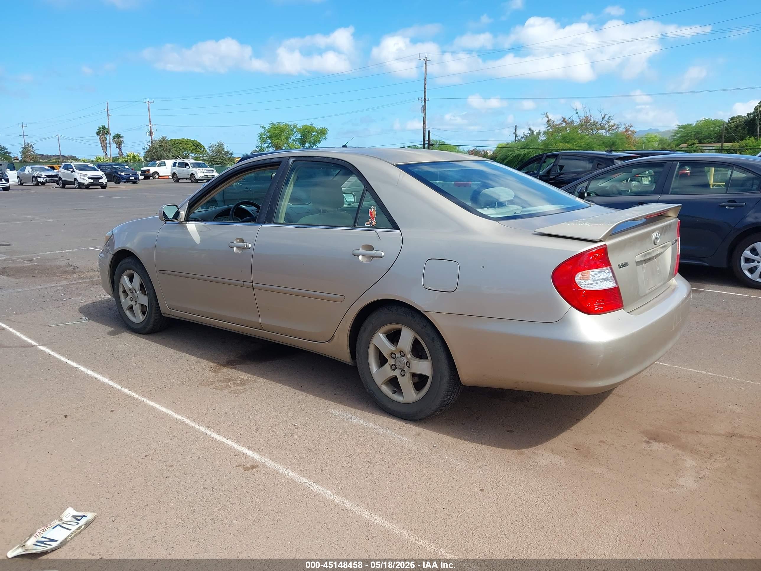 TOYOTA CAMRY image 3
