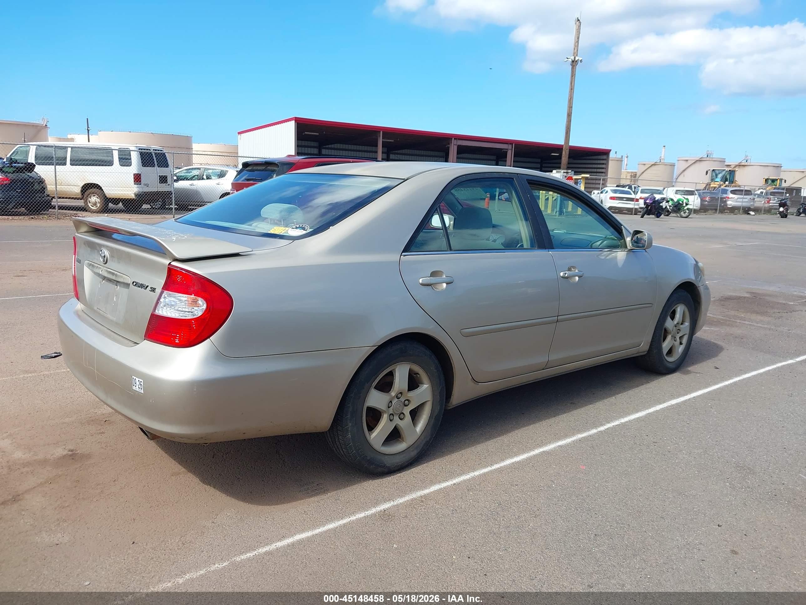 TOYOTA CAMRY image 4