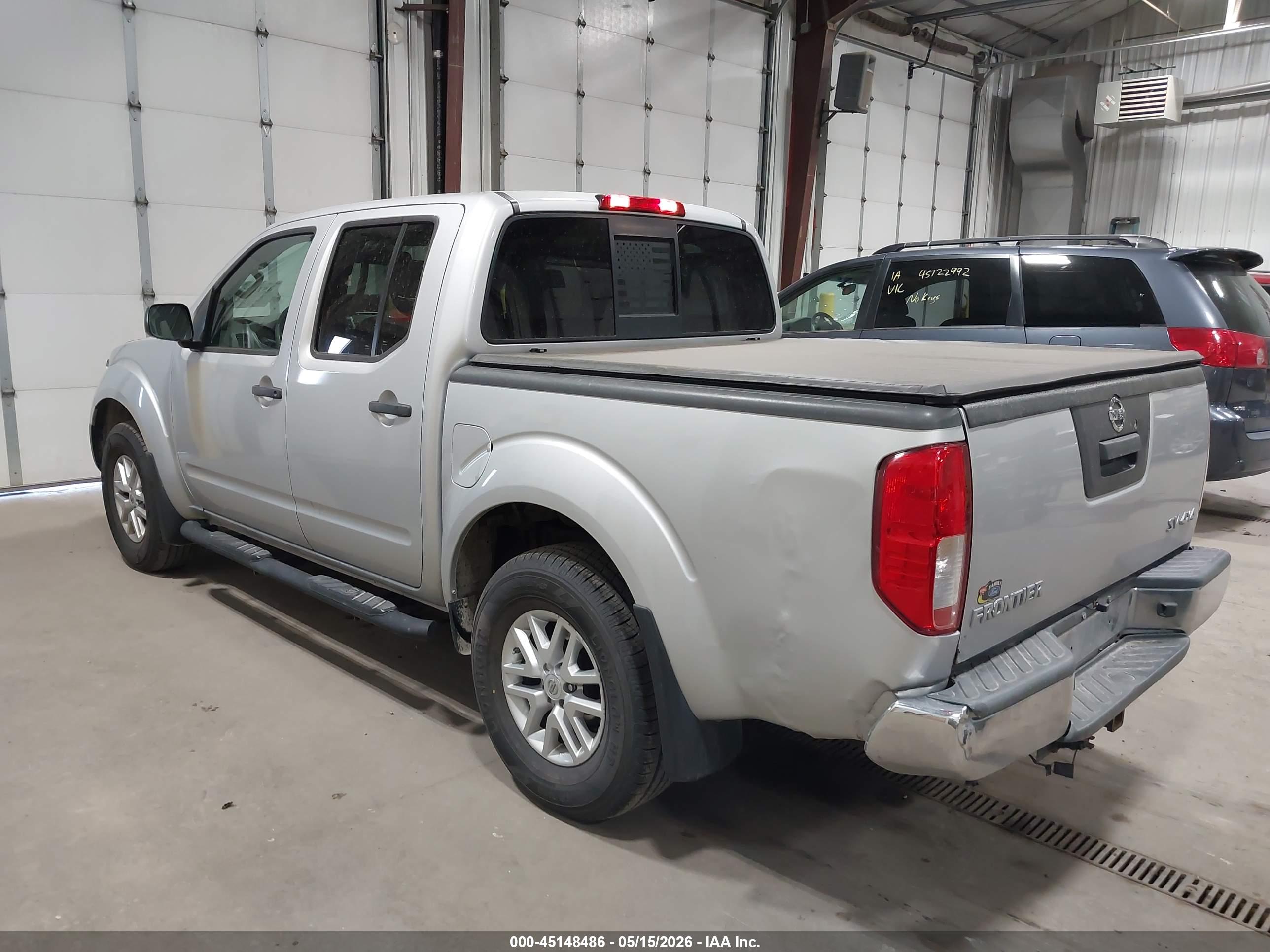 NISSAN FRONTIER image 3