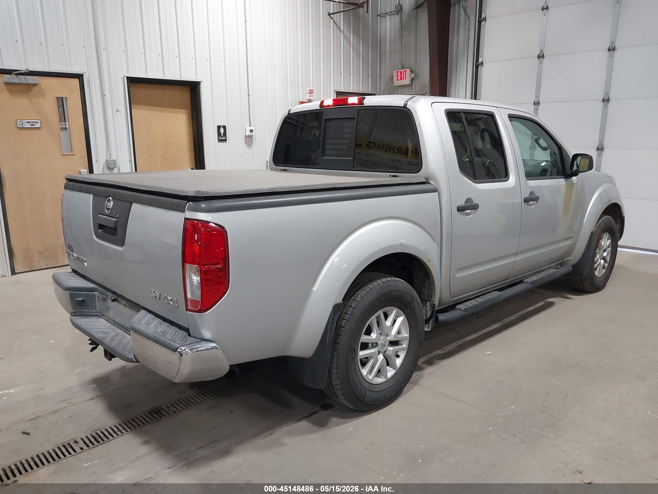 NISSAN FRONTIER image 4