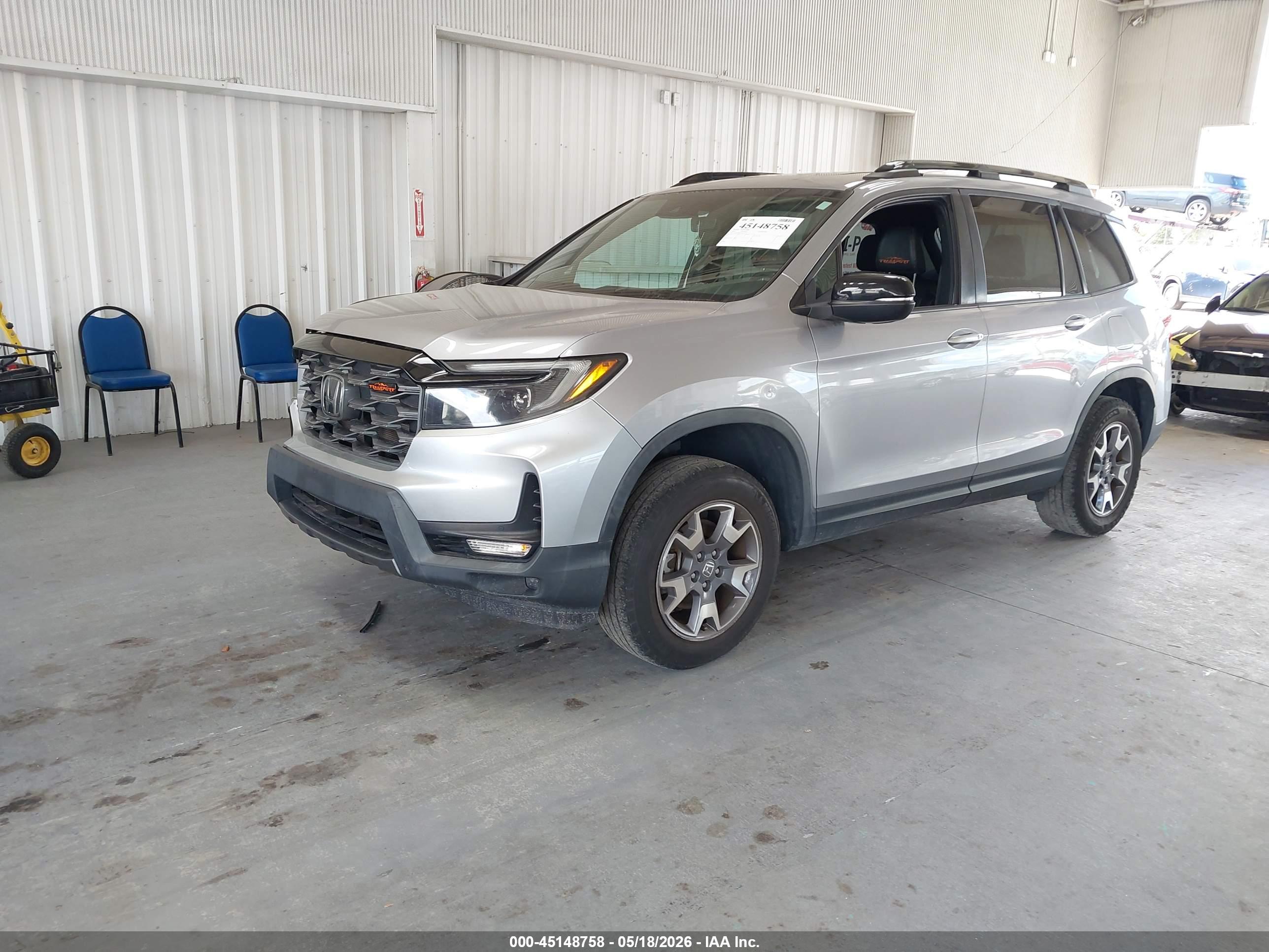 HONDA PASSPORT image 2