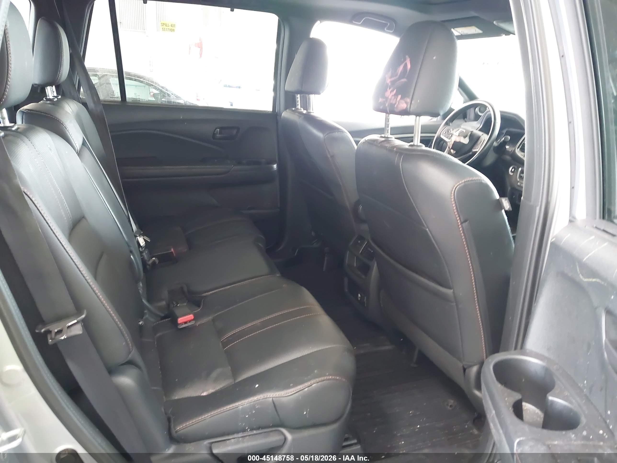 HONDA PASSPORT image 8