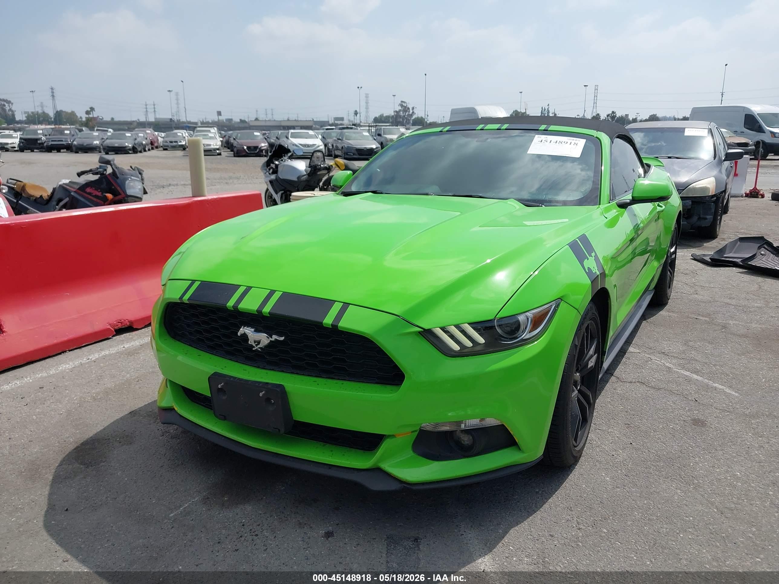 FORD MUSTANG image 2