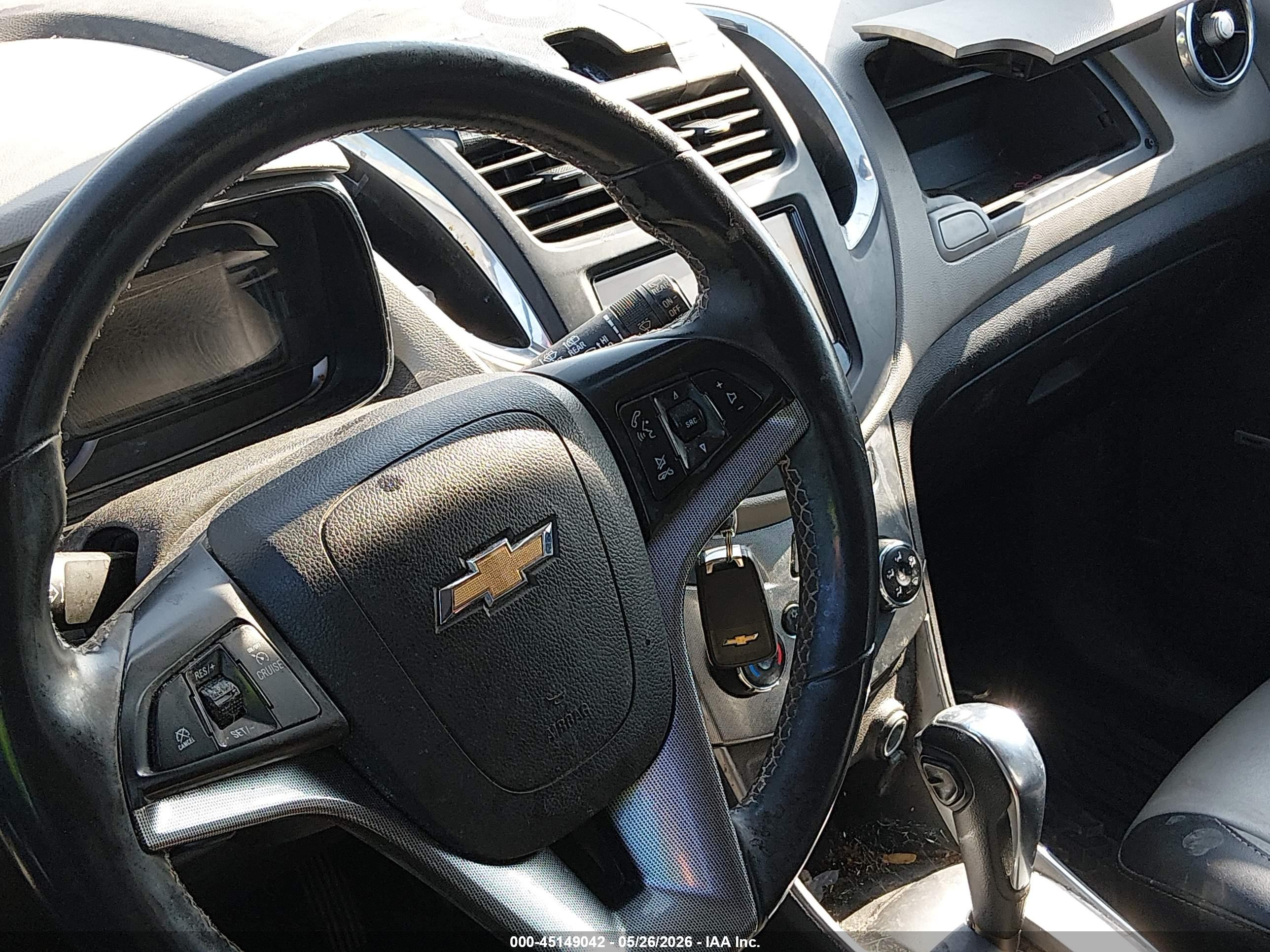 CHEVROLET TRAX image 11