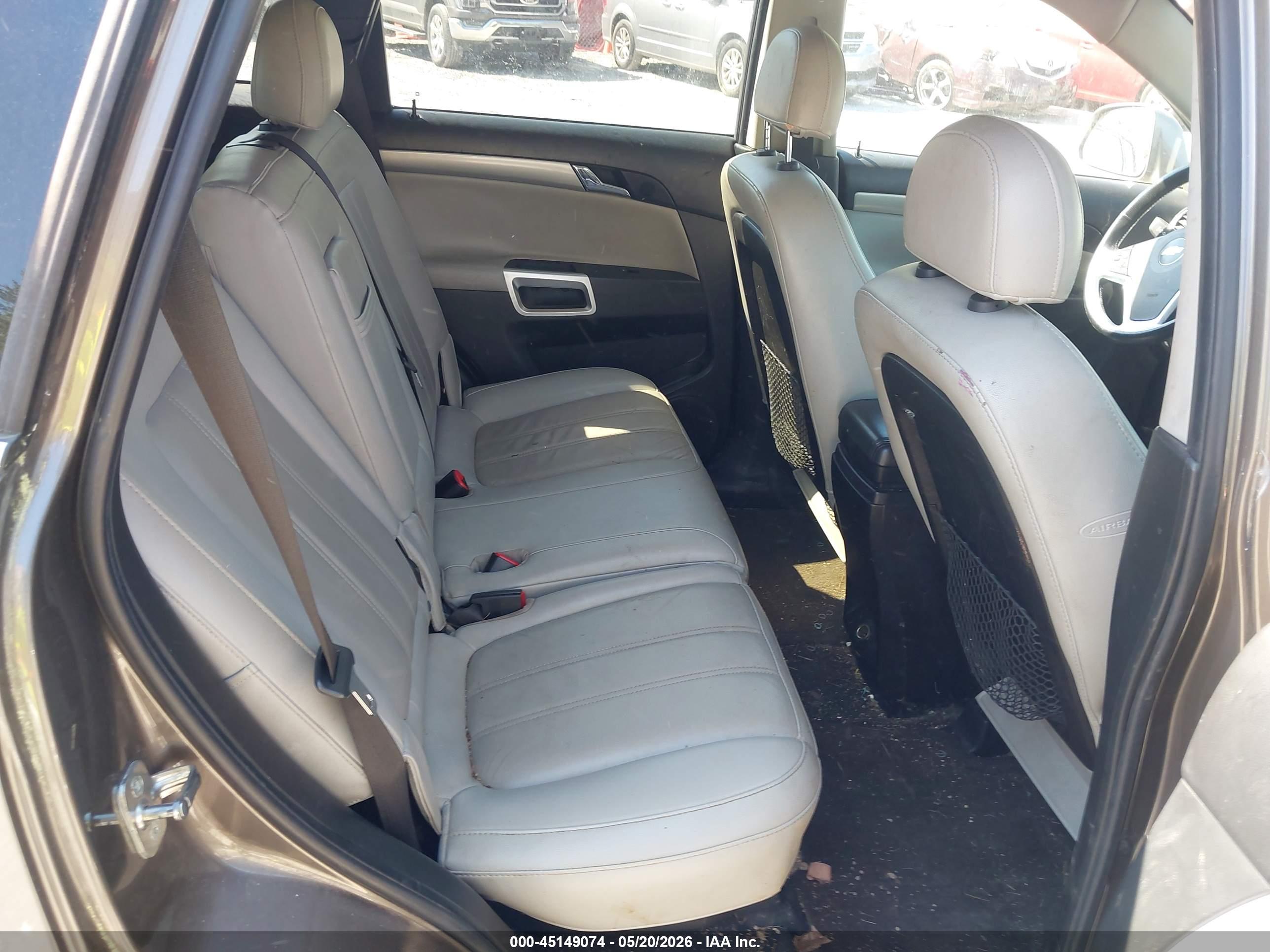 CHEVROLET CAPTIVA image 8