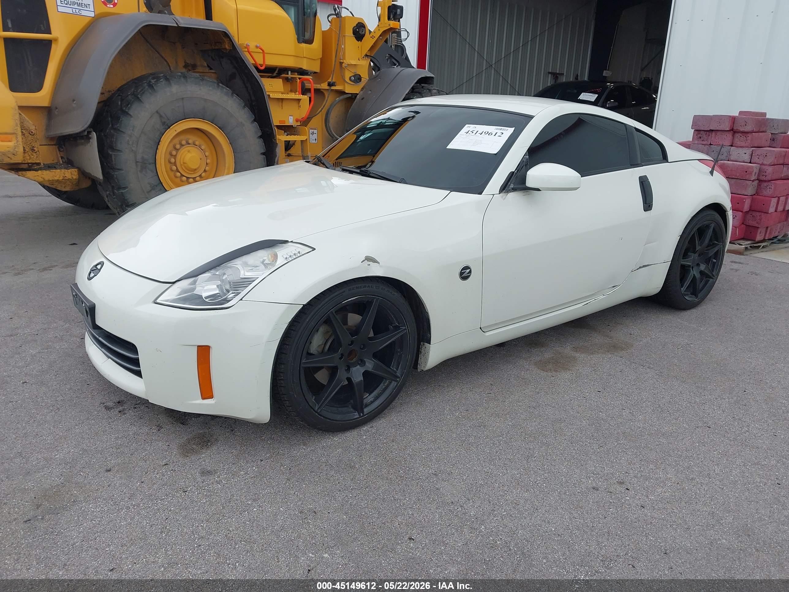 NISSAN 350Z image 2