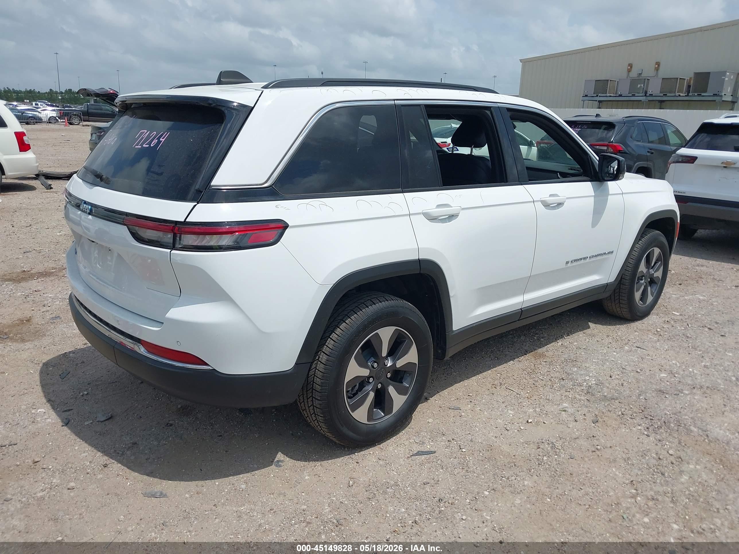 JEEP GRAND image 4