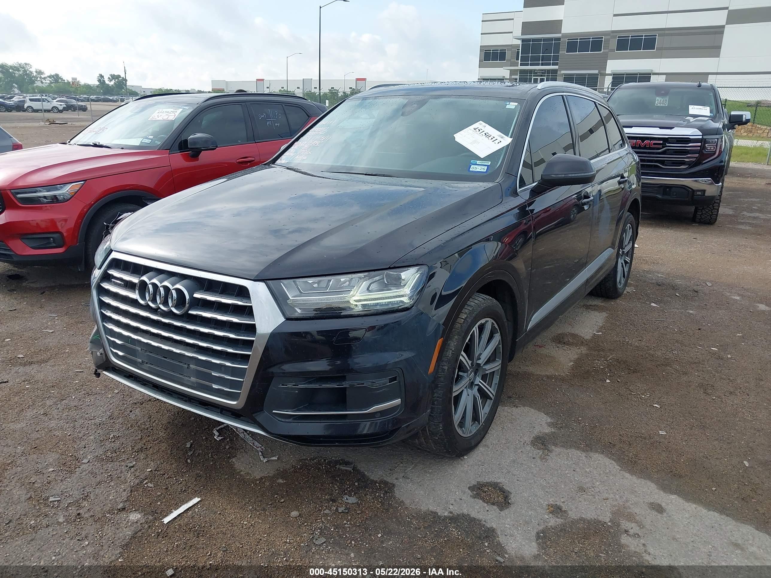 AUDI Q7 image 2