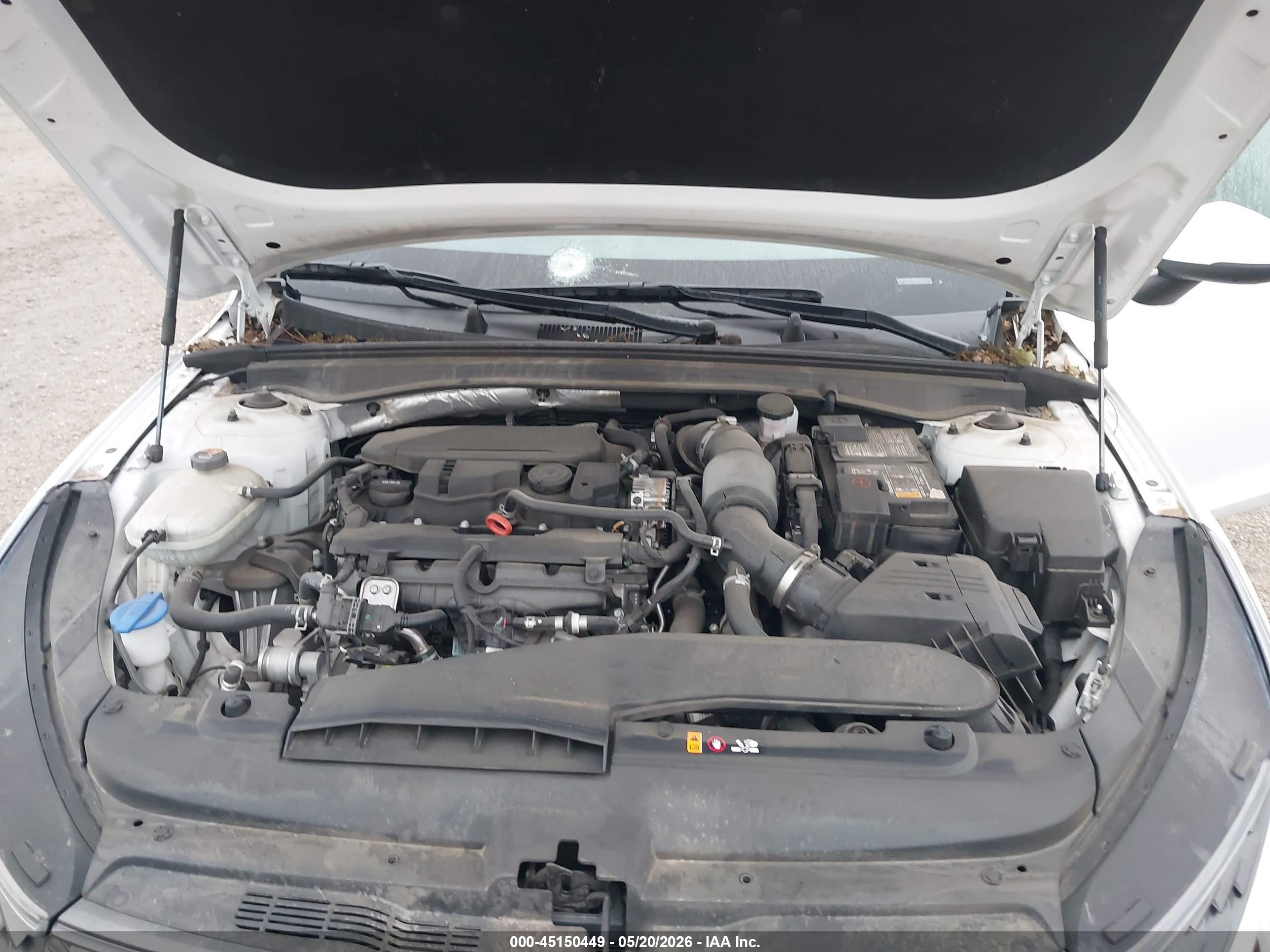 KIA K5 image 10
