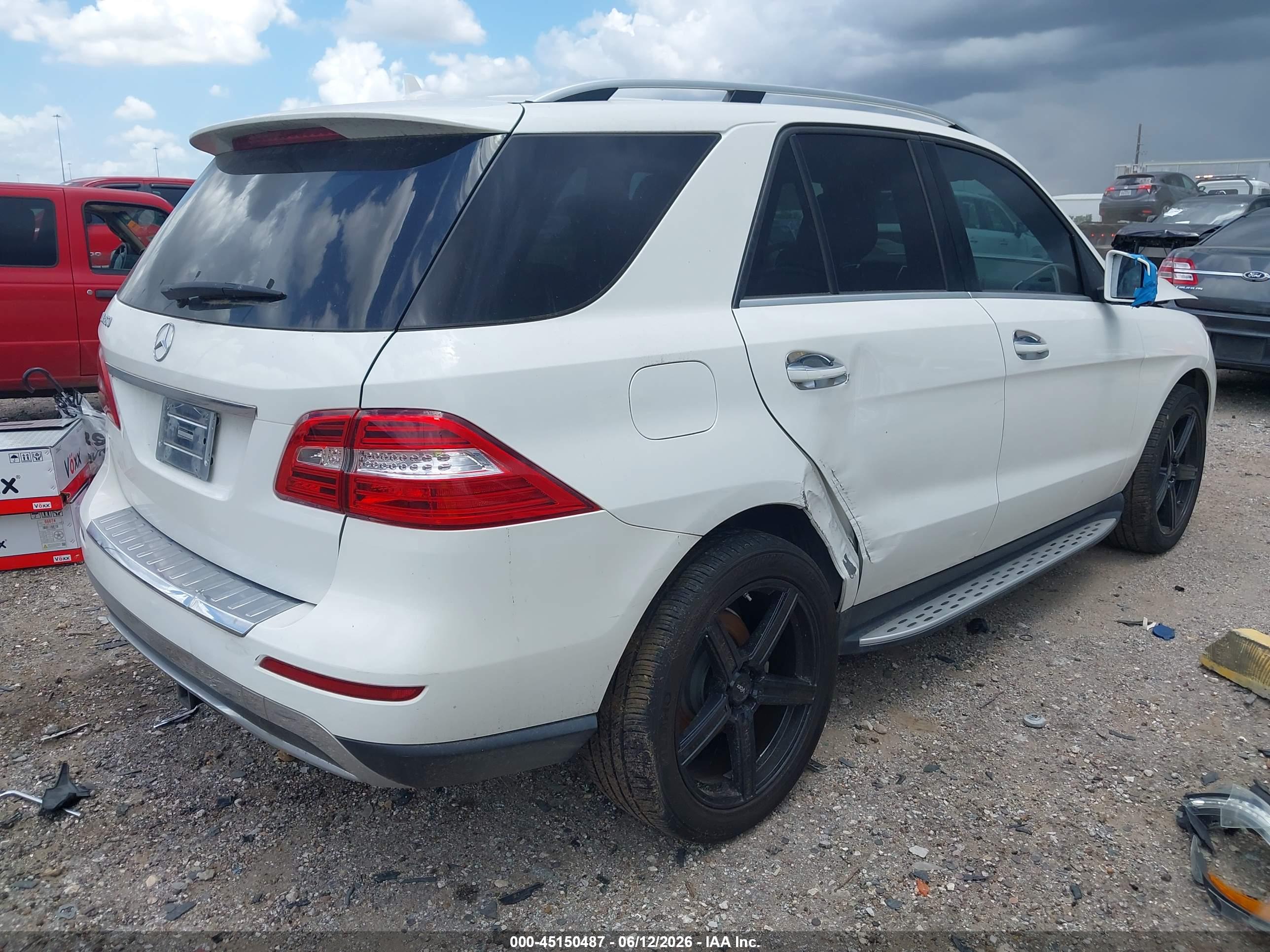 MERCEDES-BENZ ML image 4