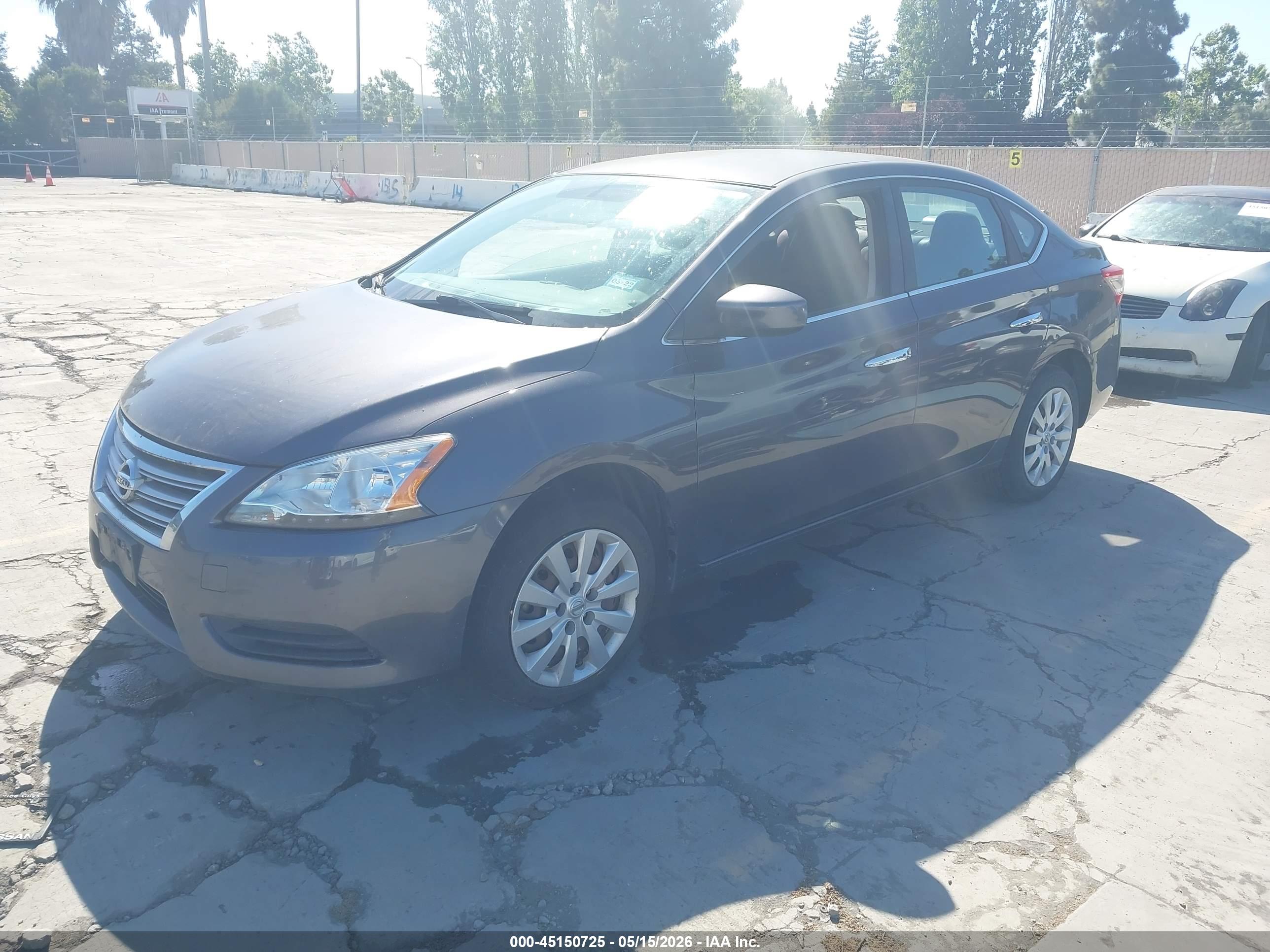 NISSAN SENTRA image 2