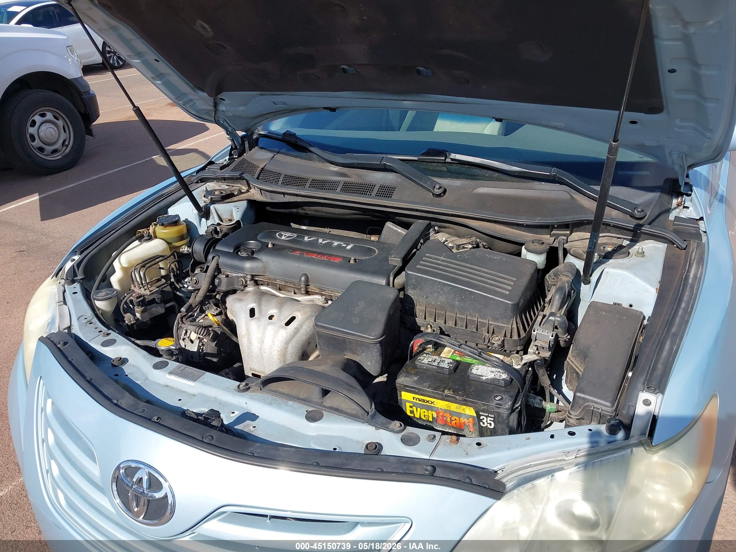 TOYOTA CAMRY image 10